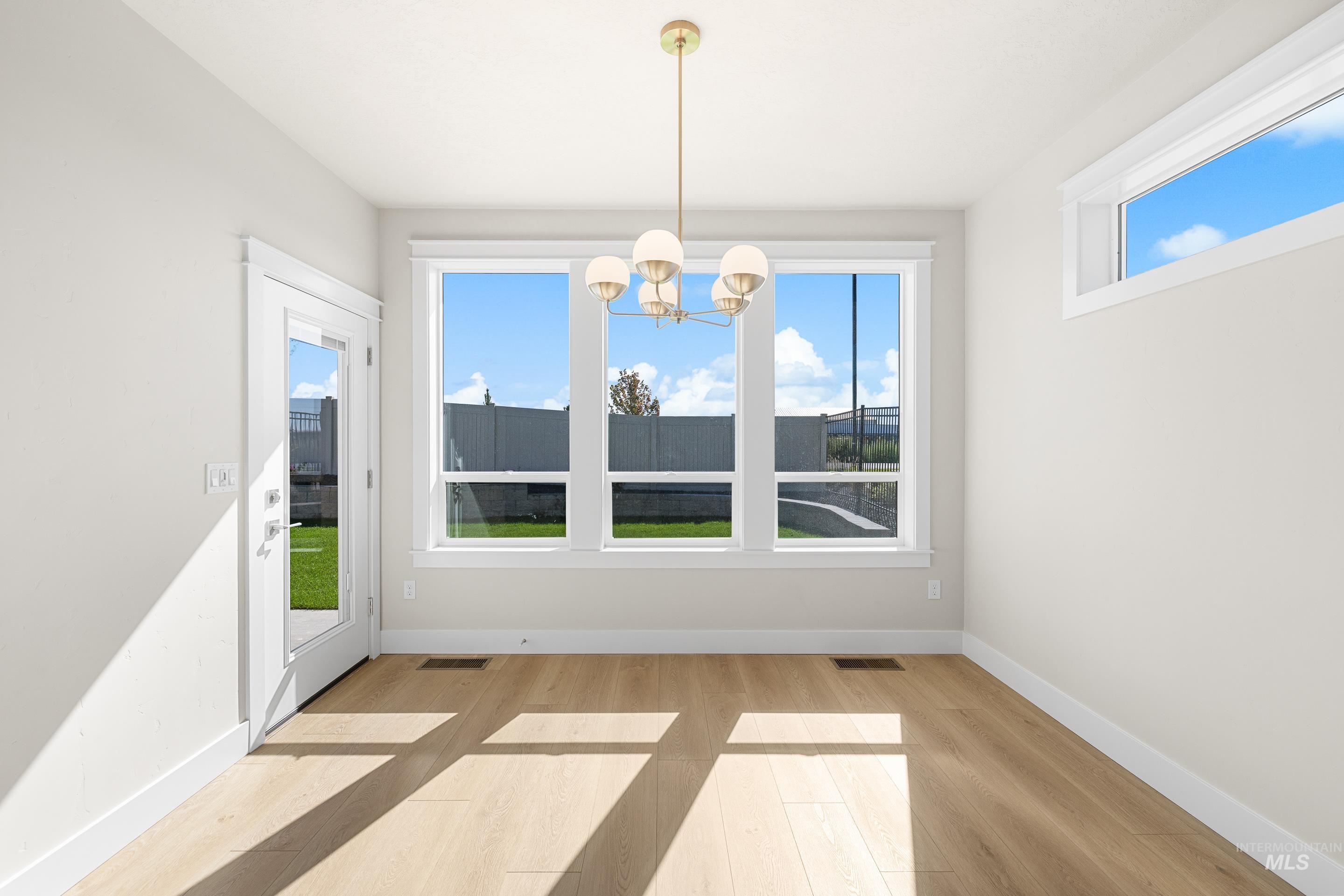 9528 Green Cottage Ave Property Photo 23