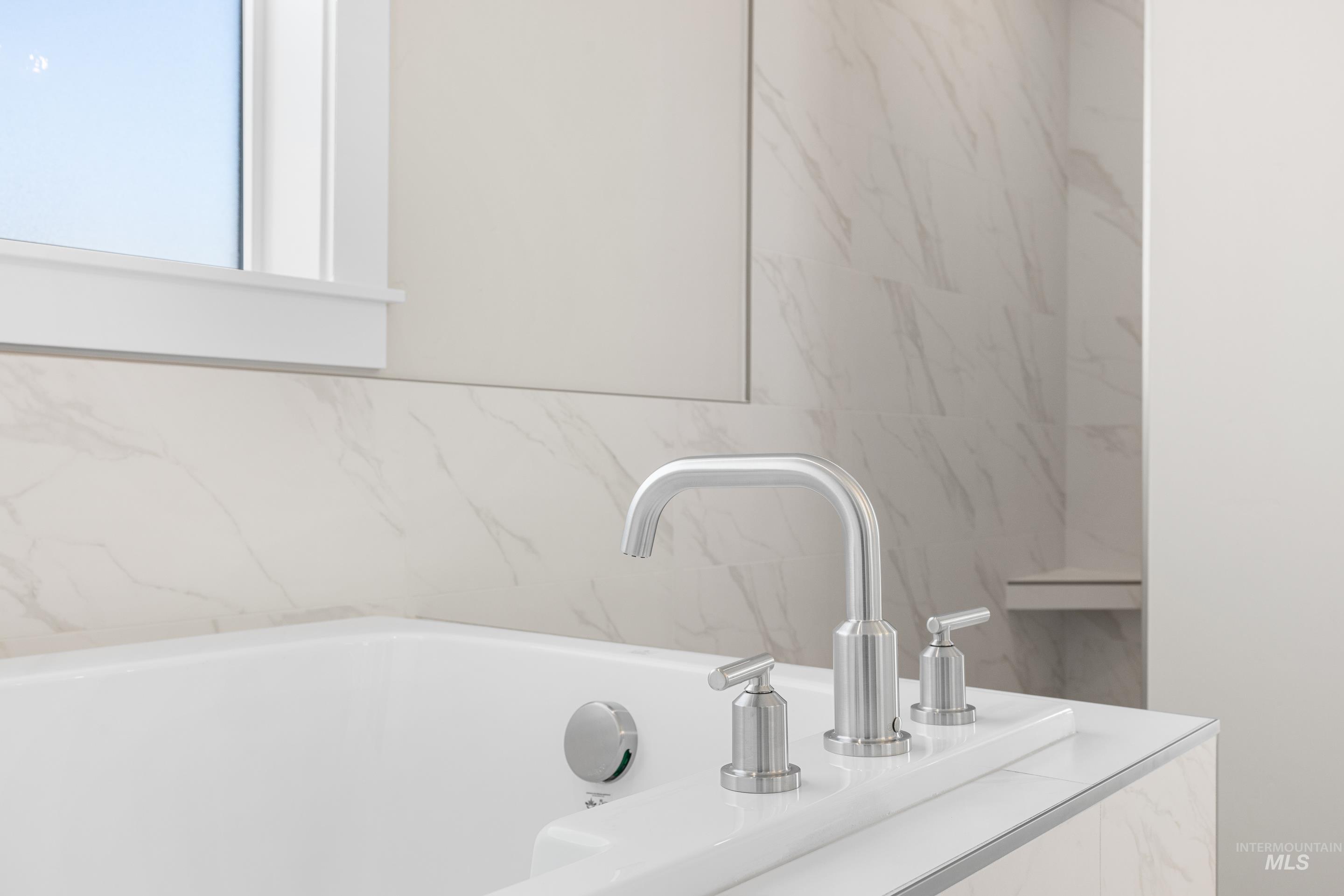 9528 Green Cottage Ave Property Photo 31