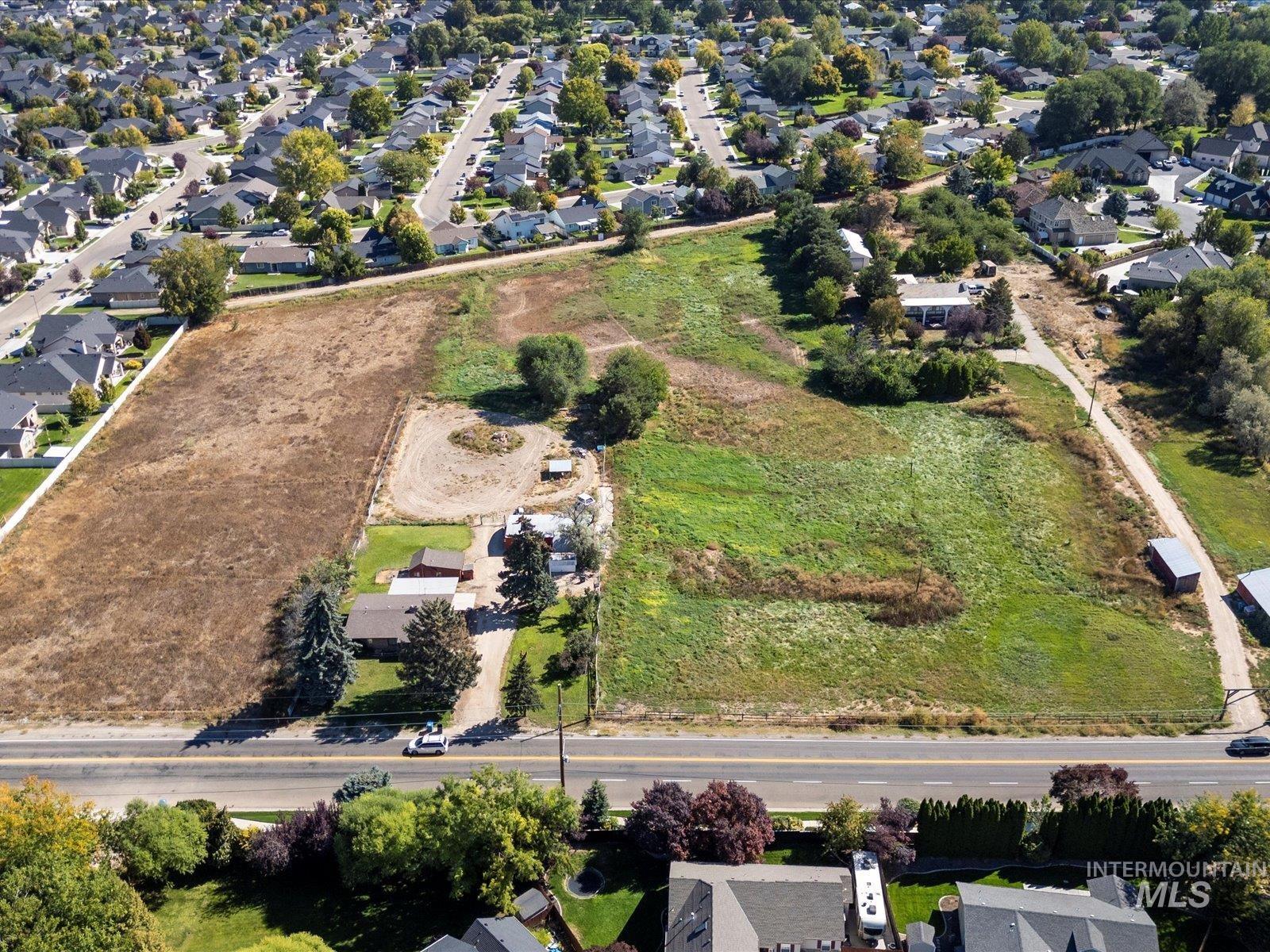 604 S Midland Blvd Property Photo 18
