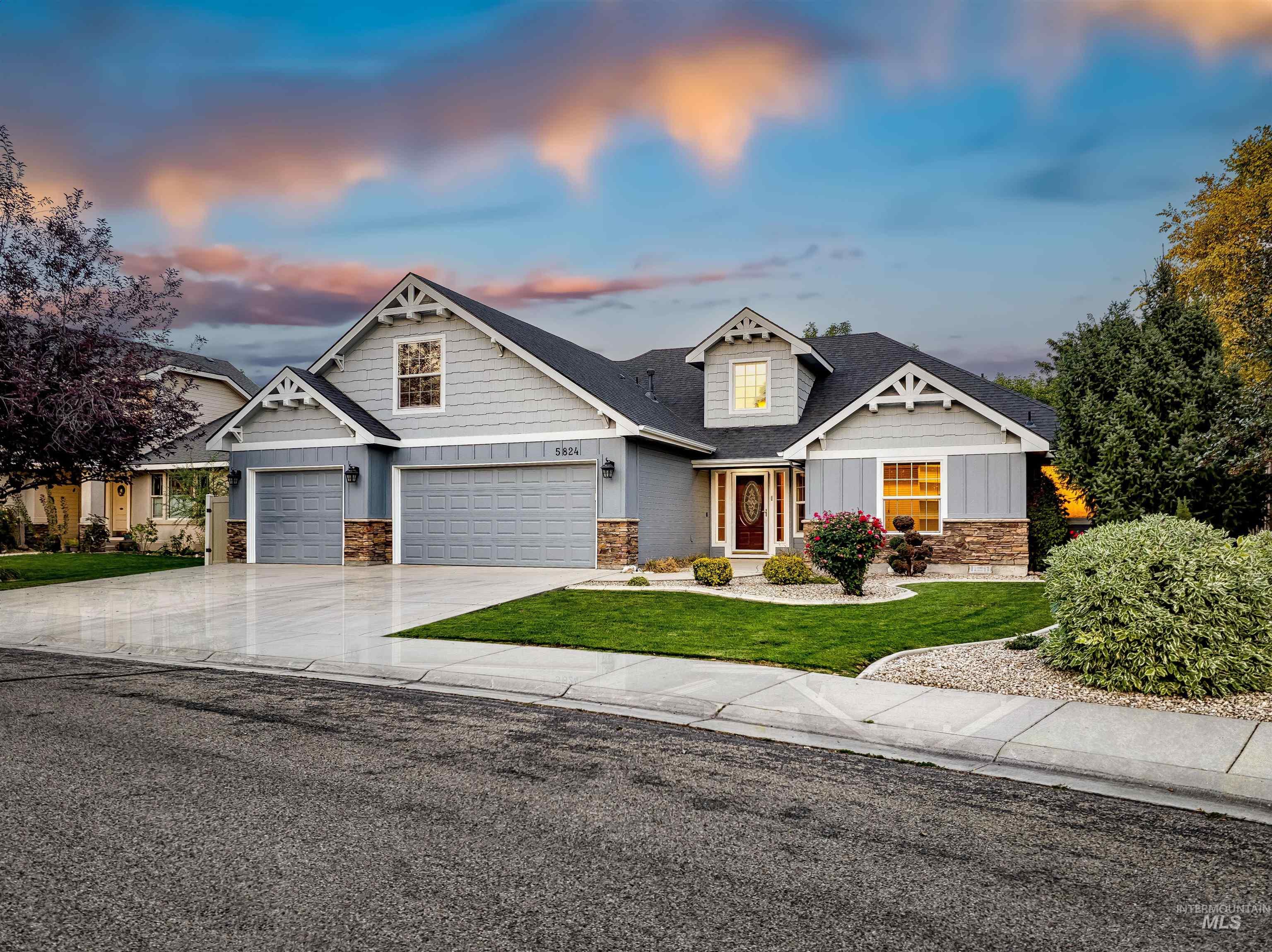 5824 S Snowy River Way Property Photo 3