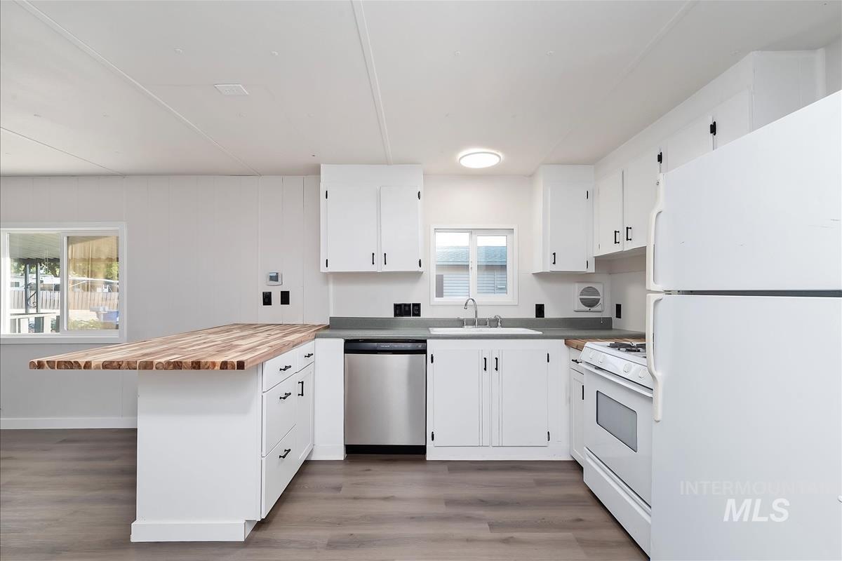 10601 Horseshoe Bend Rd Property Photo 7