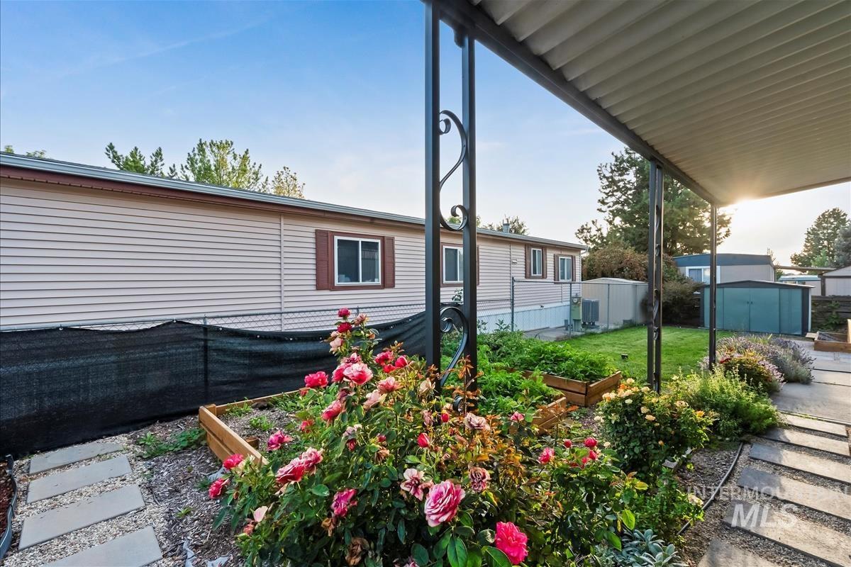 10601 Horseshoe Bend Rd Property Photo 19