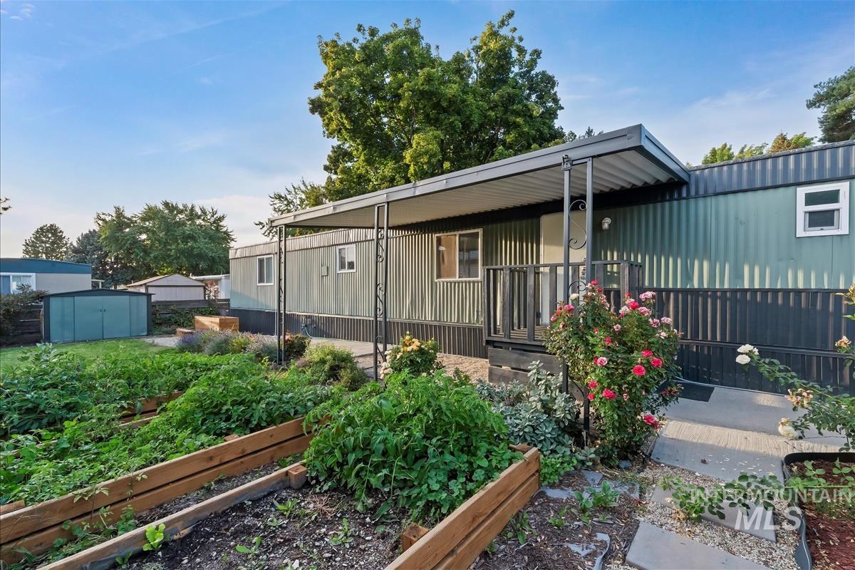 10601 Horseshoe Bend Rd Property Photo 21