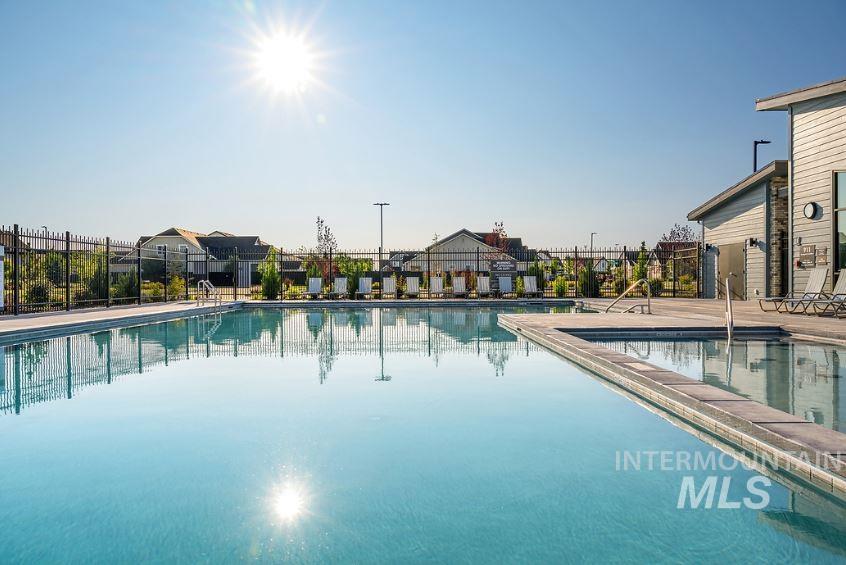 6053 S Hope Ave Property Photo 24