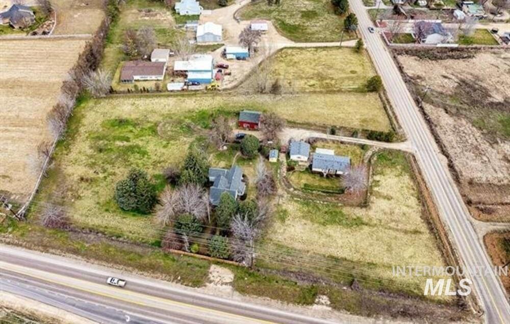 22387 Blessinger Rd Property Photo 3