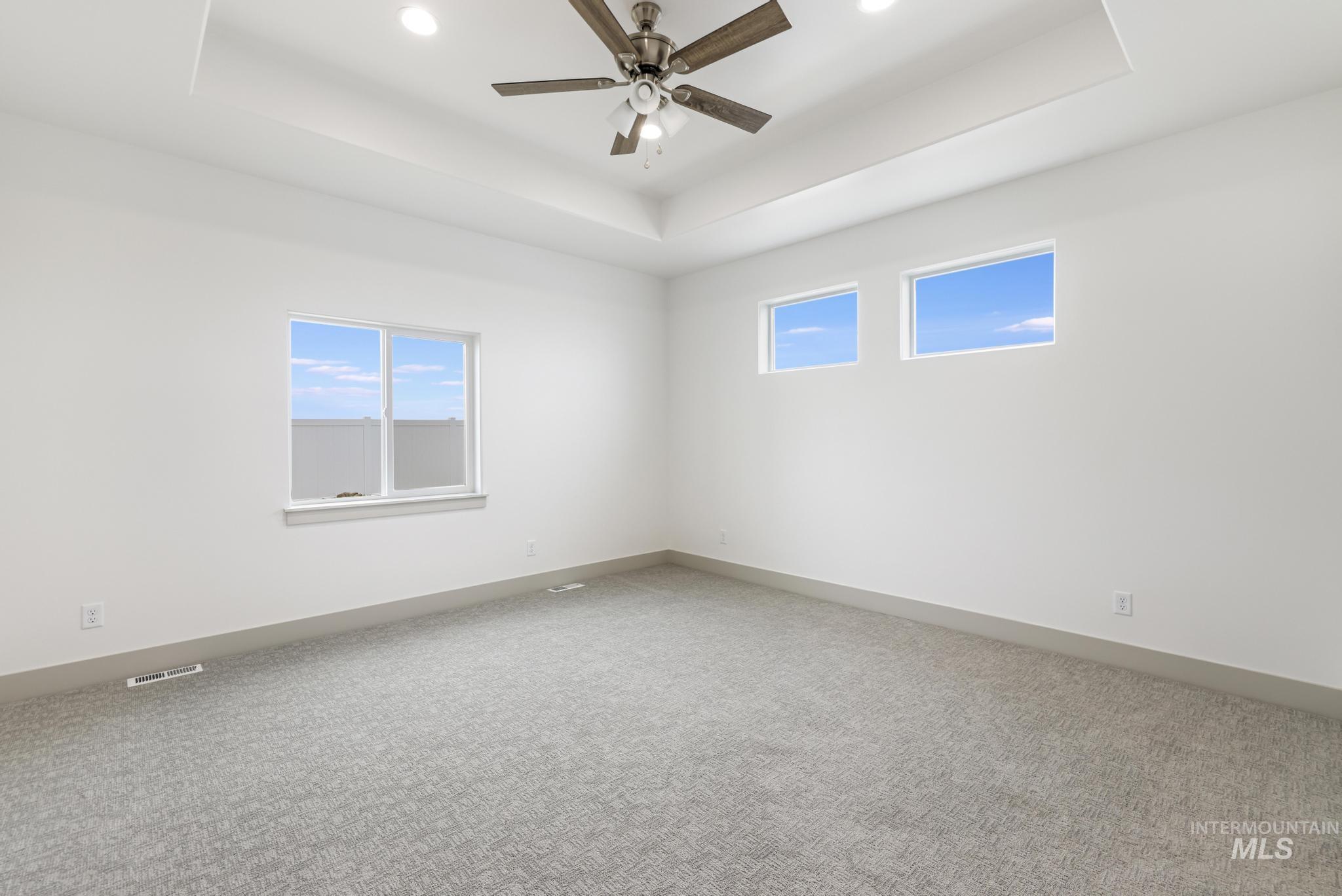 1316 20th Ave E Property Photo 14