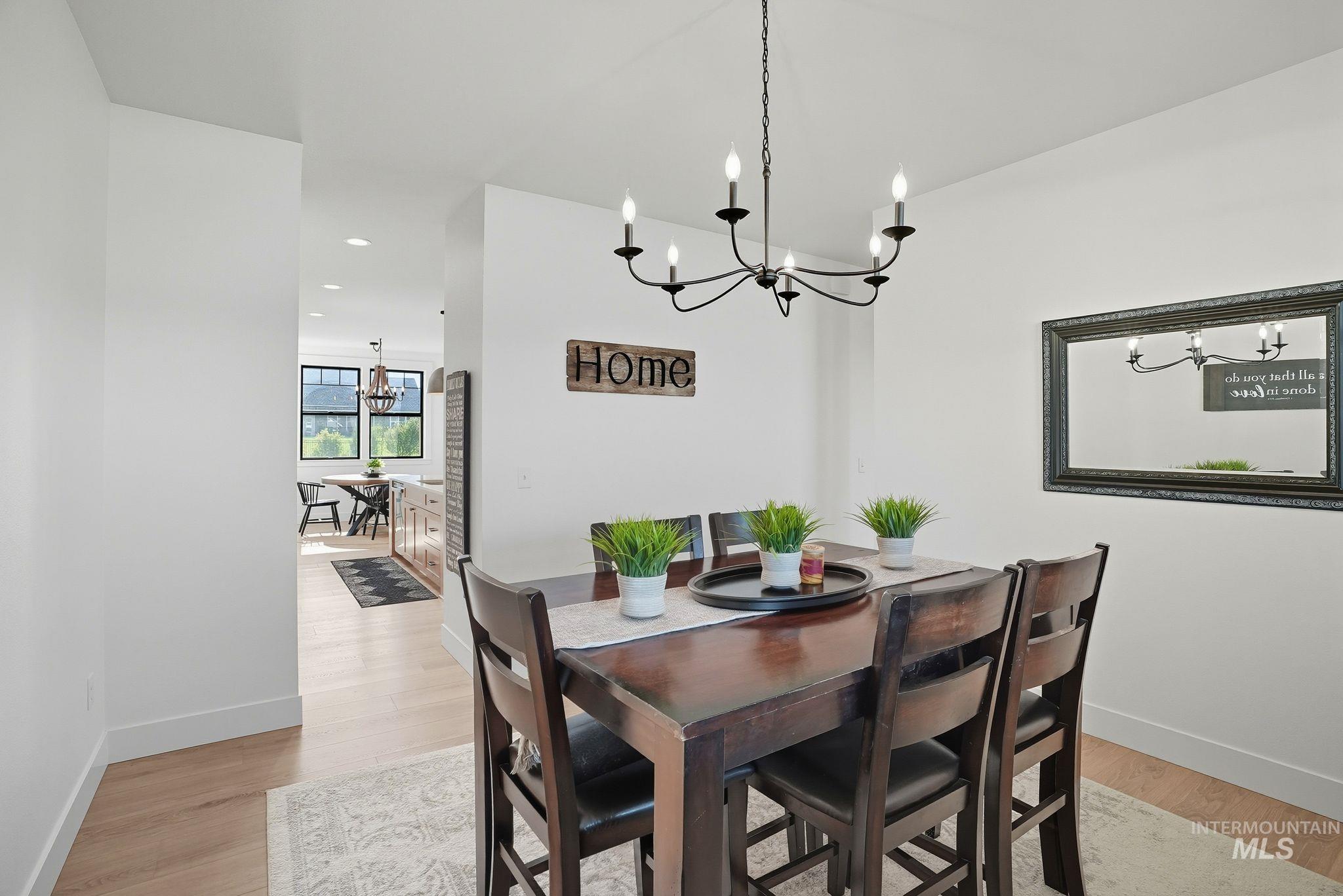 7774 Paddock Ln Property Photo 10