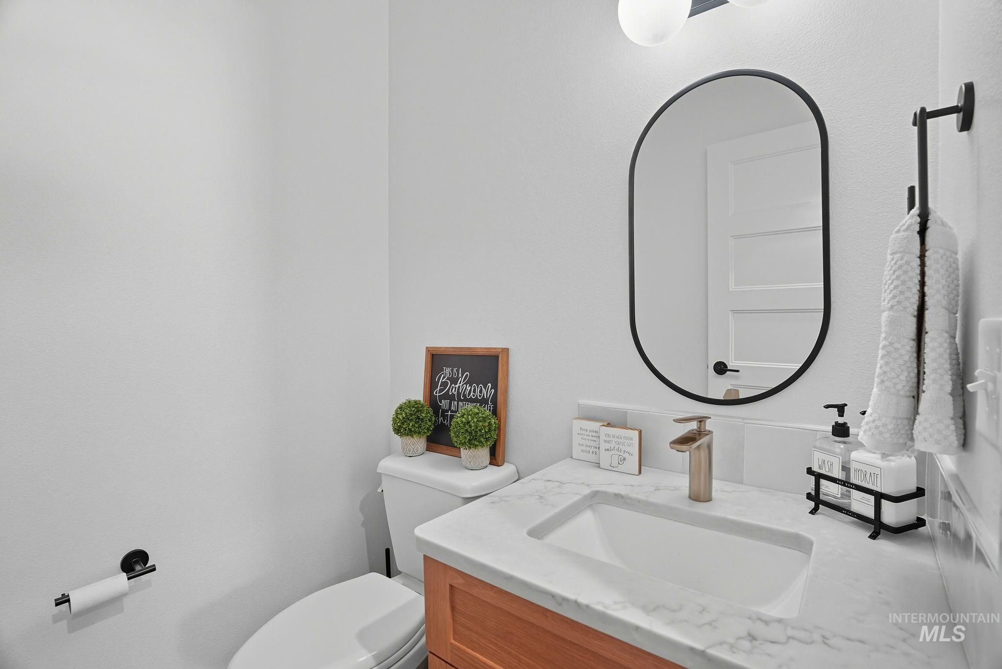 7774 Paddock Ln Property Photo 19