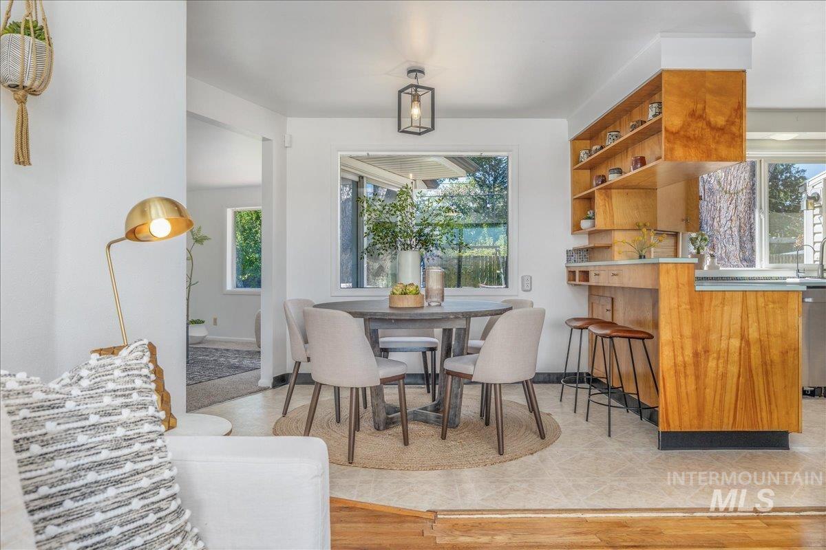 4803 Mountain View Dr Property Photo 11