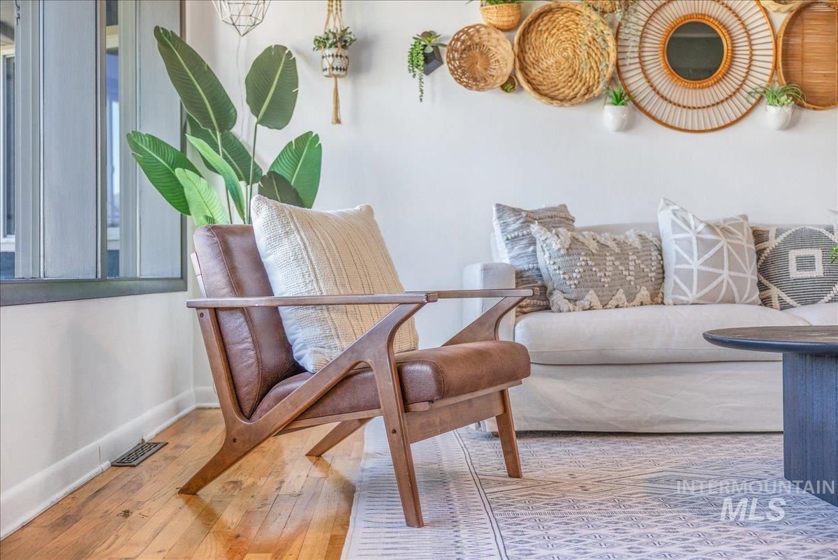 4803 Mountain View Dr Property Photo 15