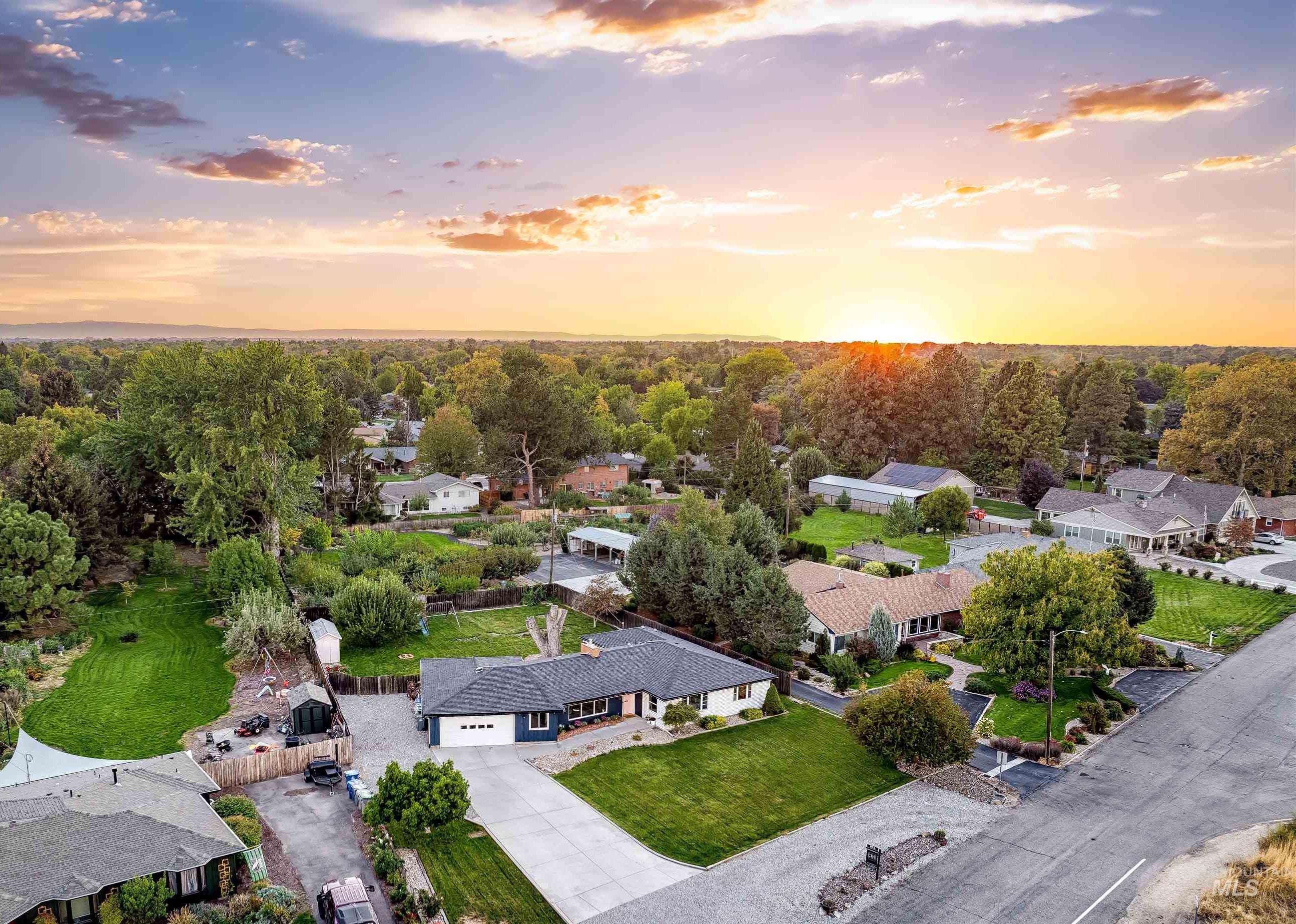 4803 Mountain View Dr Property Photo 47