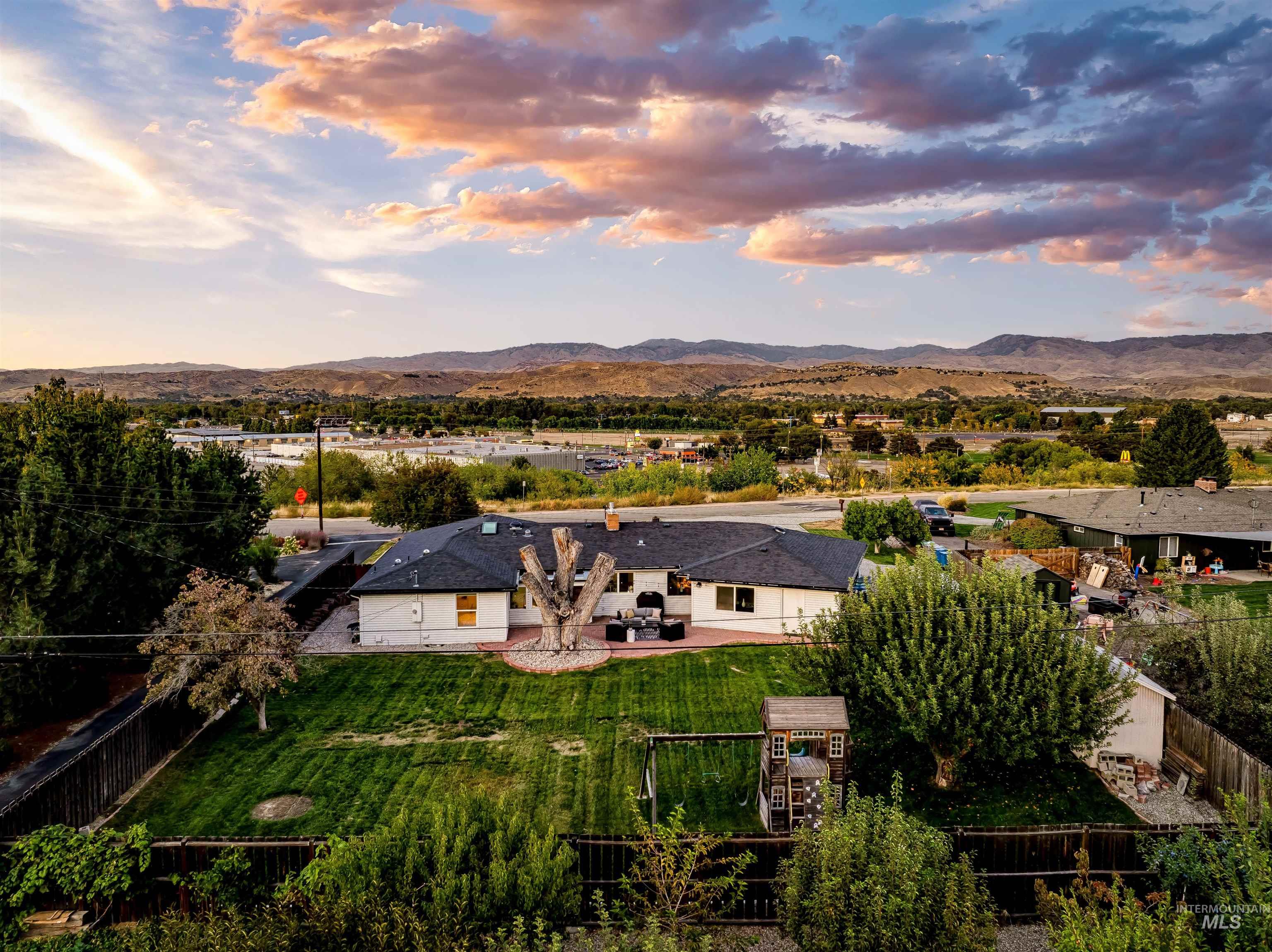 4803 Mountain View Dr Property Photo 48