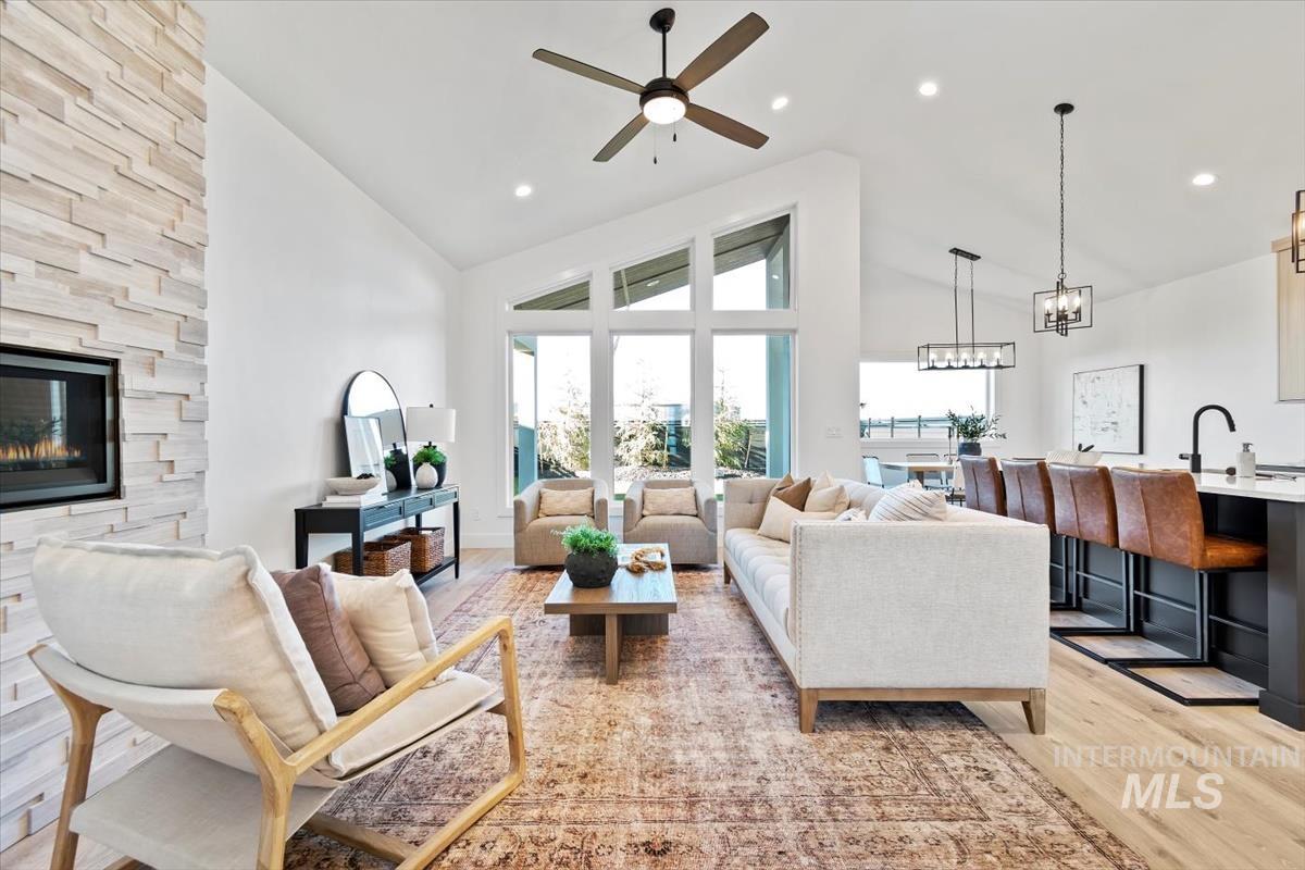 7739 W Daybreak Run Ct Property Photo 6