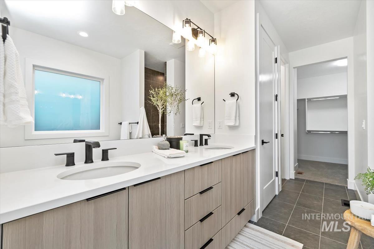 7739 W Daybreak Run Ct Property Photo 23