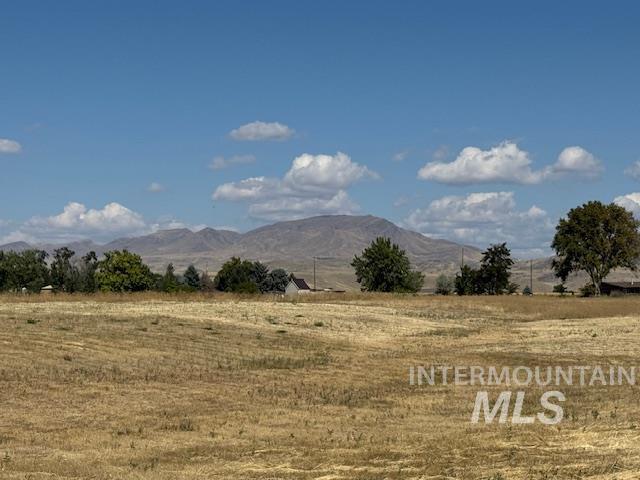 1 W Central Rd. Property Photo 1