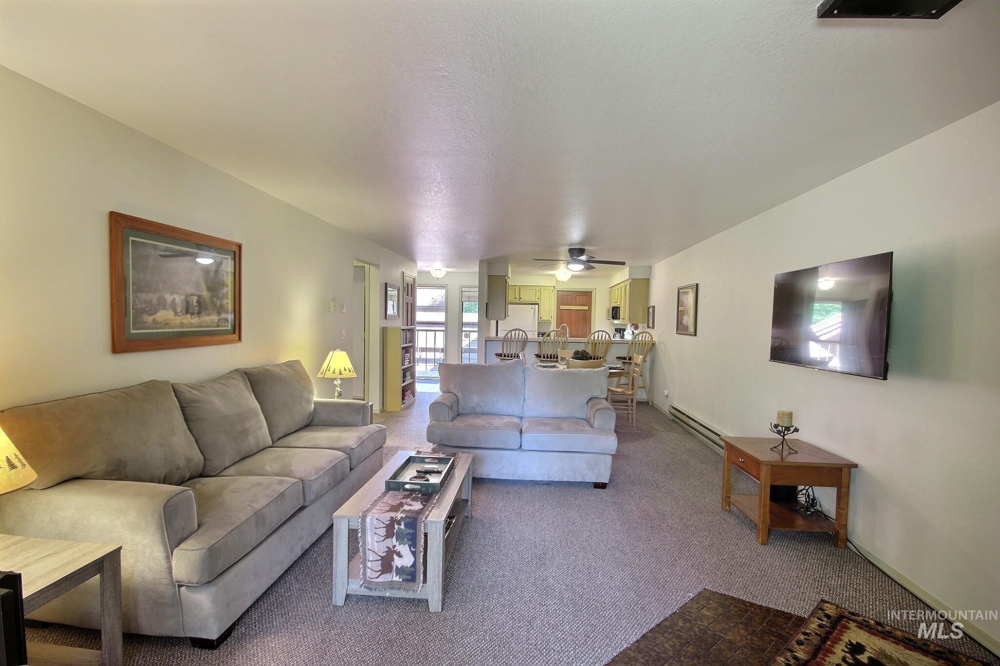 1630 Davis Ave Property Photo 7