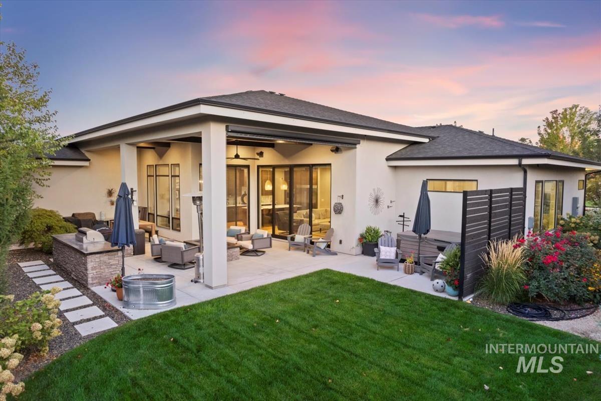 968 W Water Vista St Property Photo 3