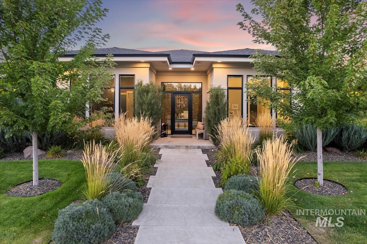 968 W Water Vista St Property Photo 4