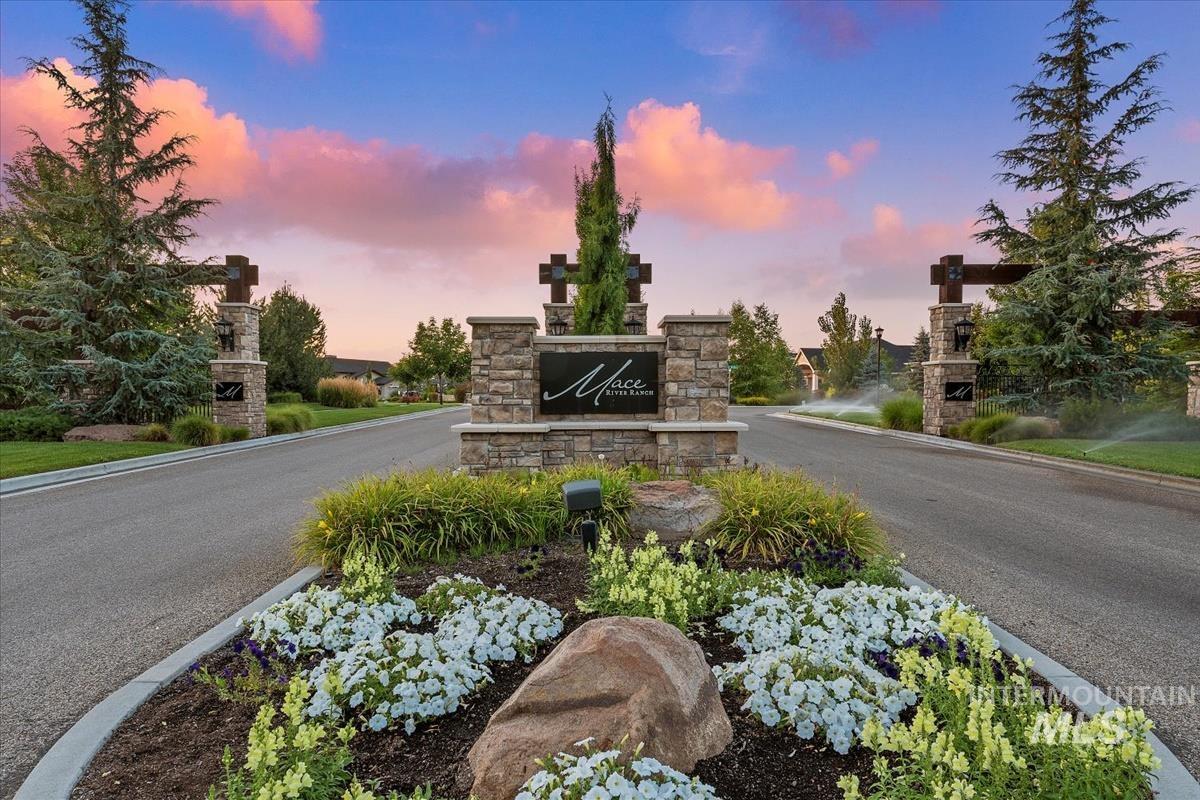 968 W Water Vista St Property Photo 45