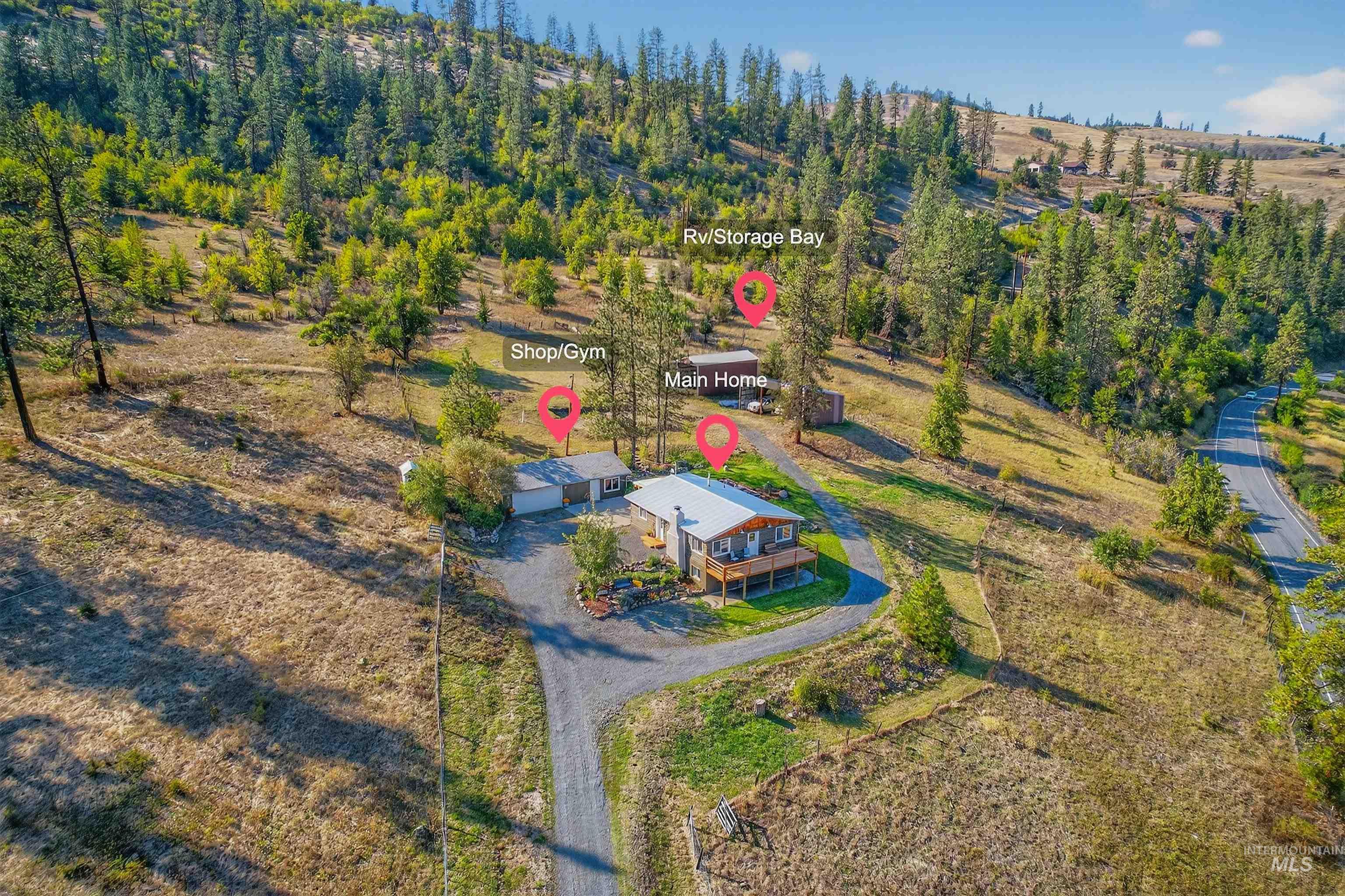 2157 Luke's Gulch Rd. Property Photo 4