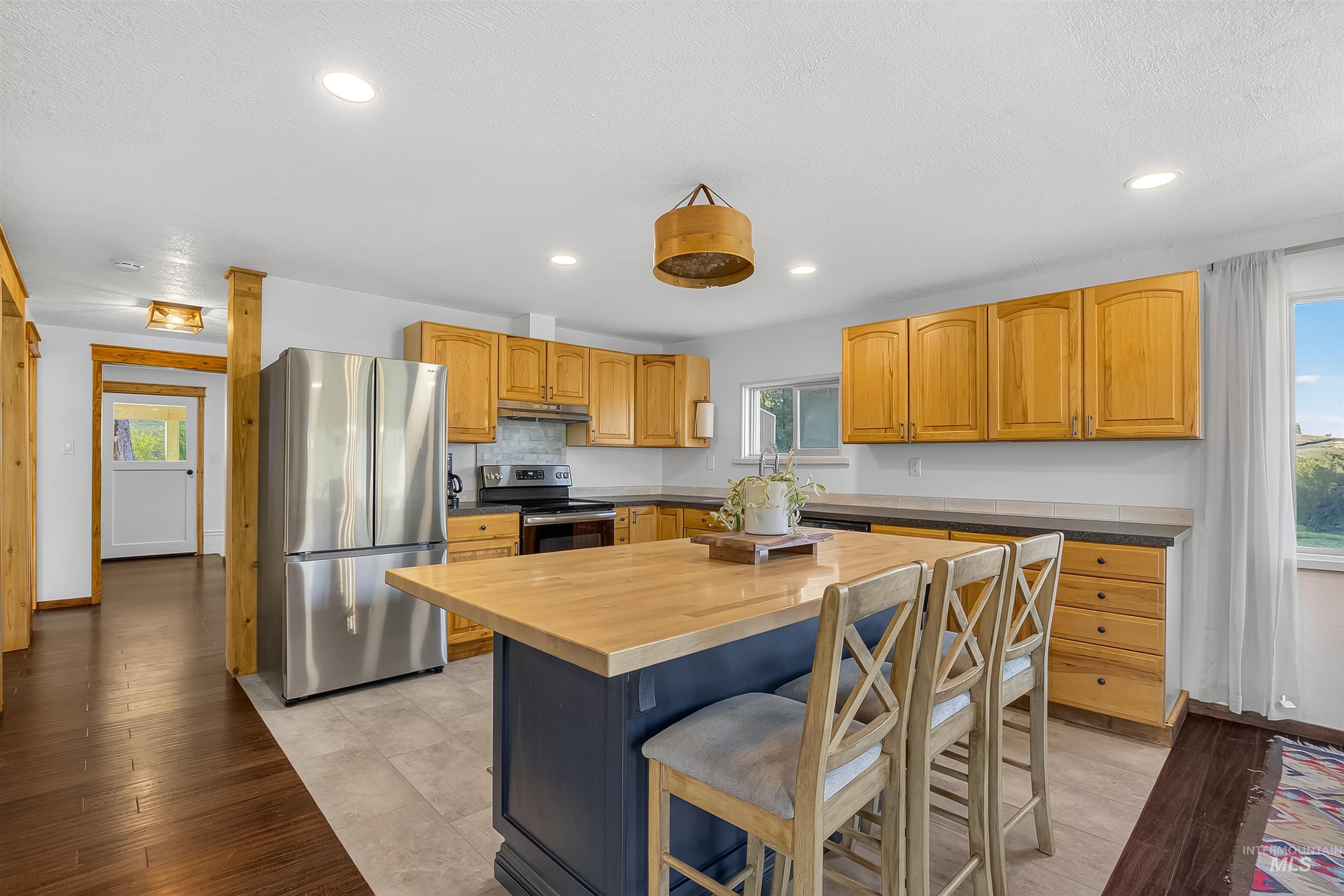 2157 Luke's Gulch Rd. Property Photo 14