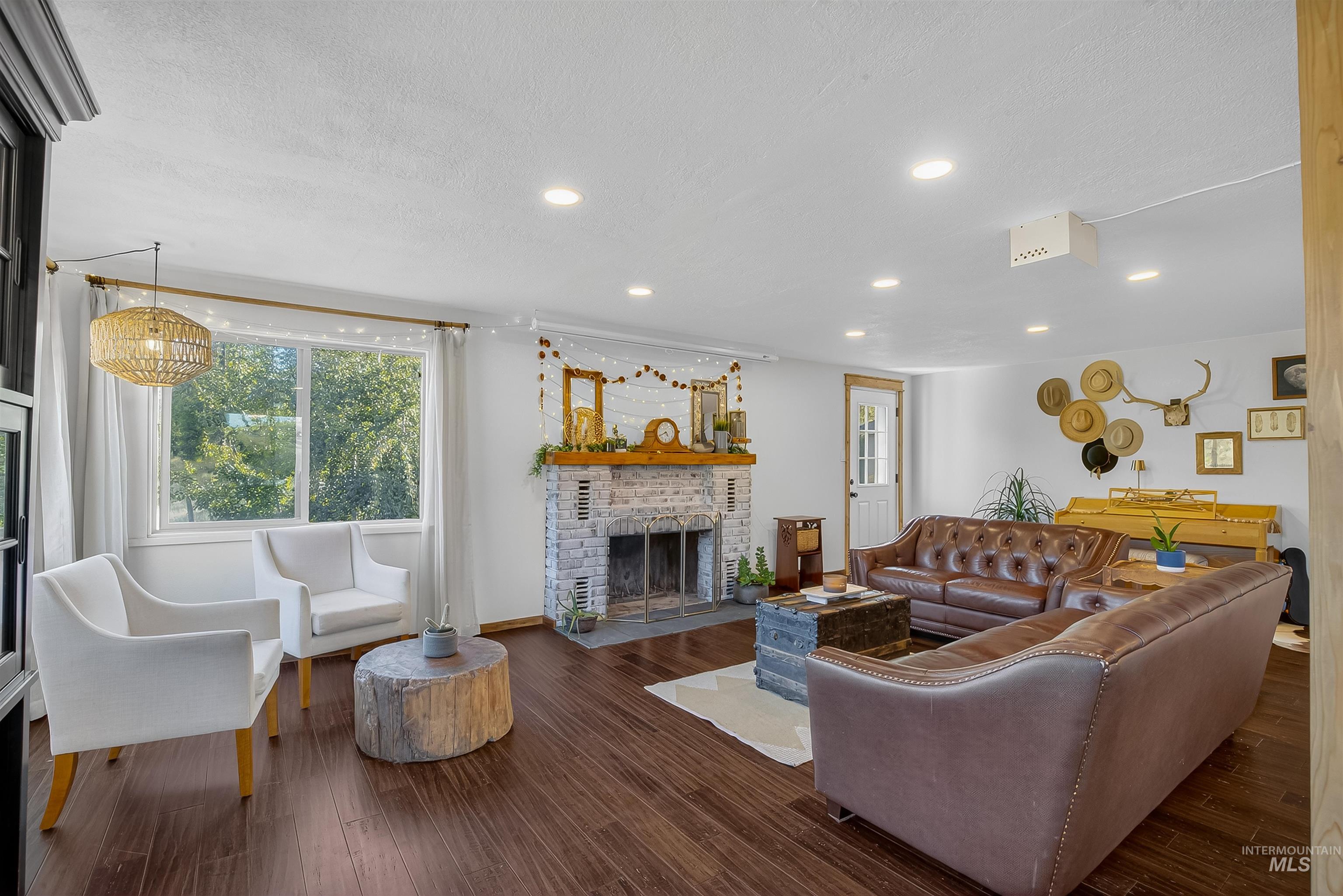 2157 Luke's Gulch Rd. Property Photo 25