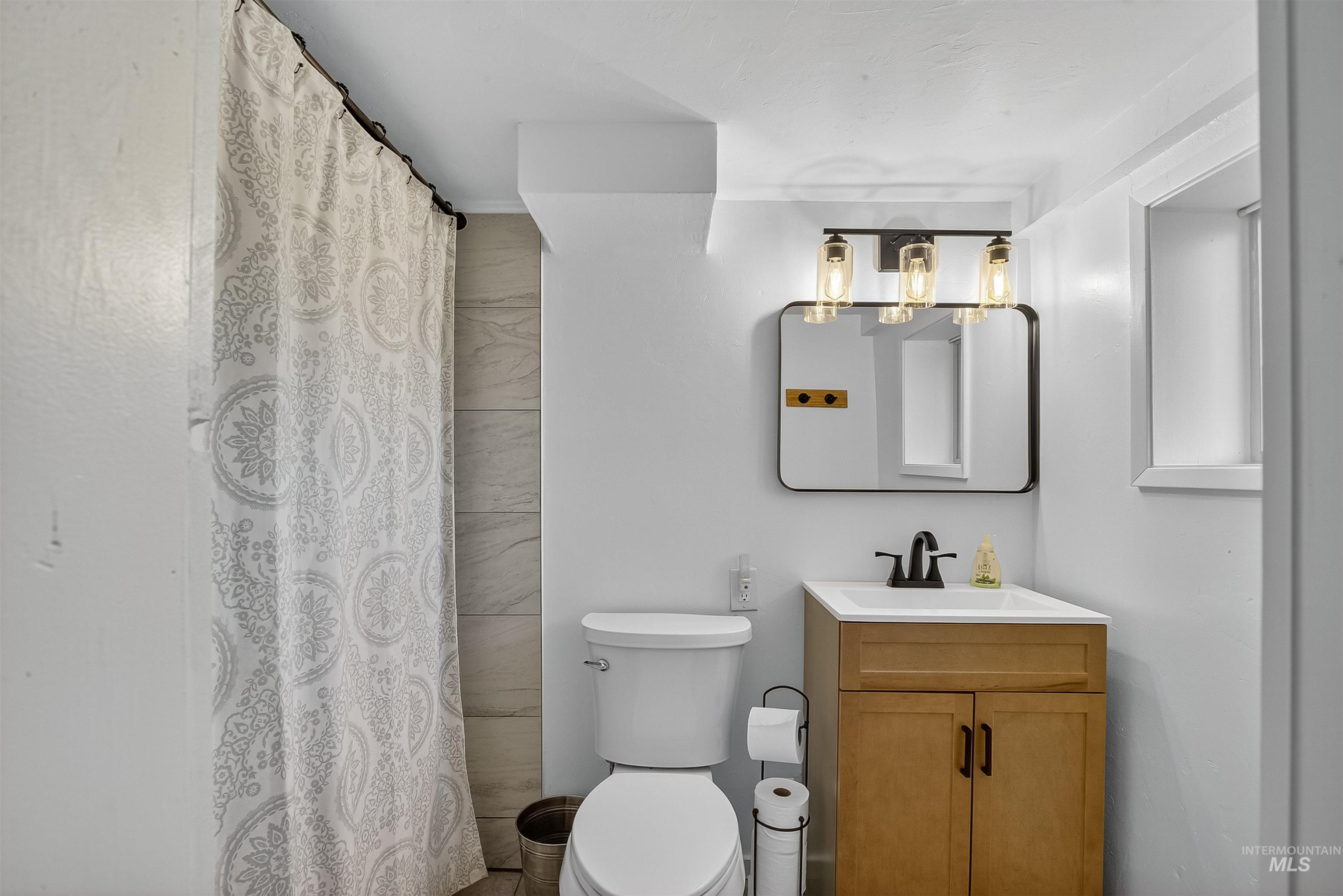 2157 Luke's Gulch Rd. Property Photo 37