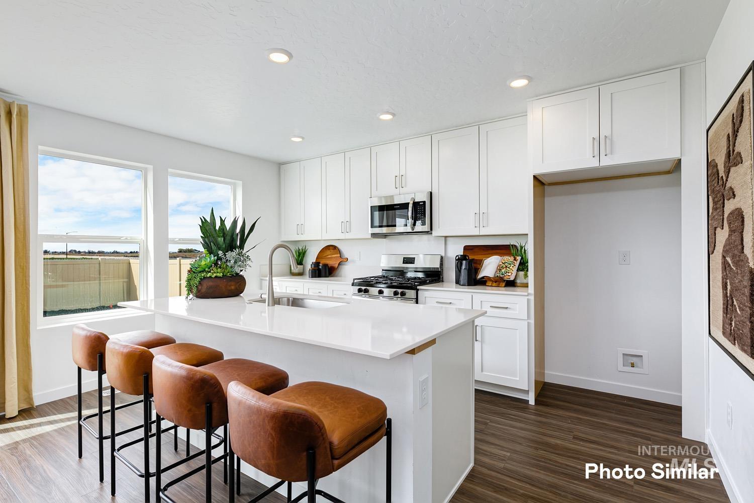 9129 W Inspirado St Property Photo 3