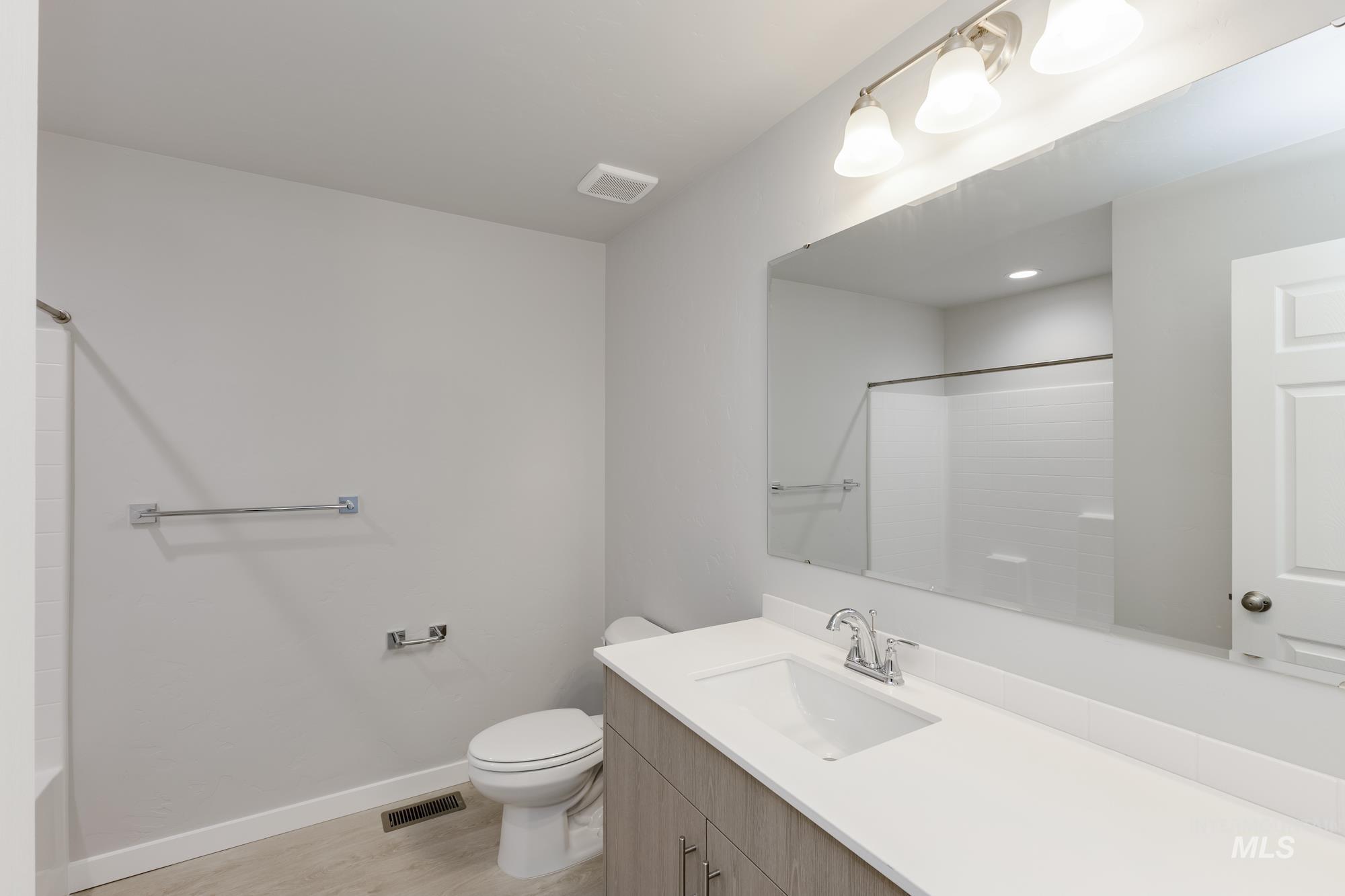 105 Bighorn St Property Photo 12