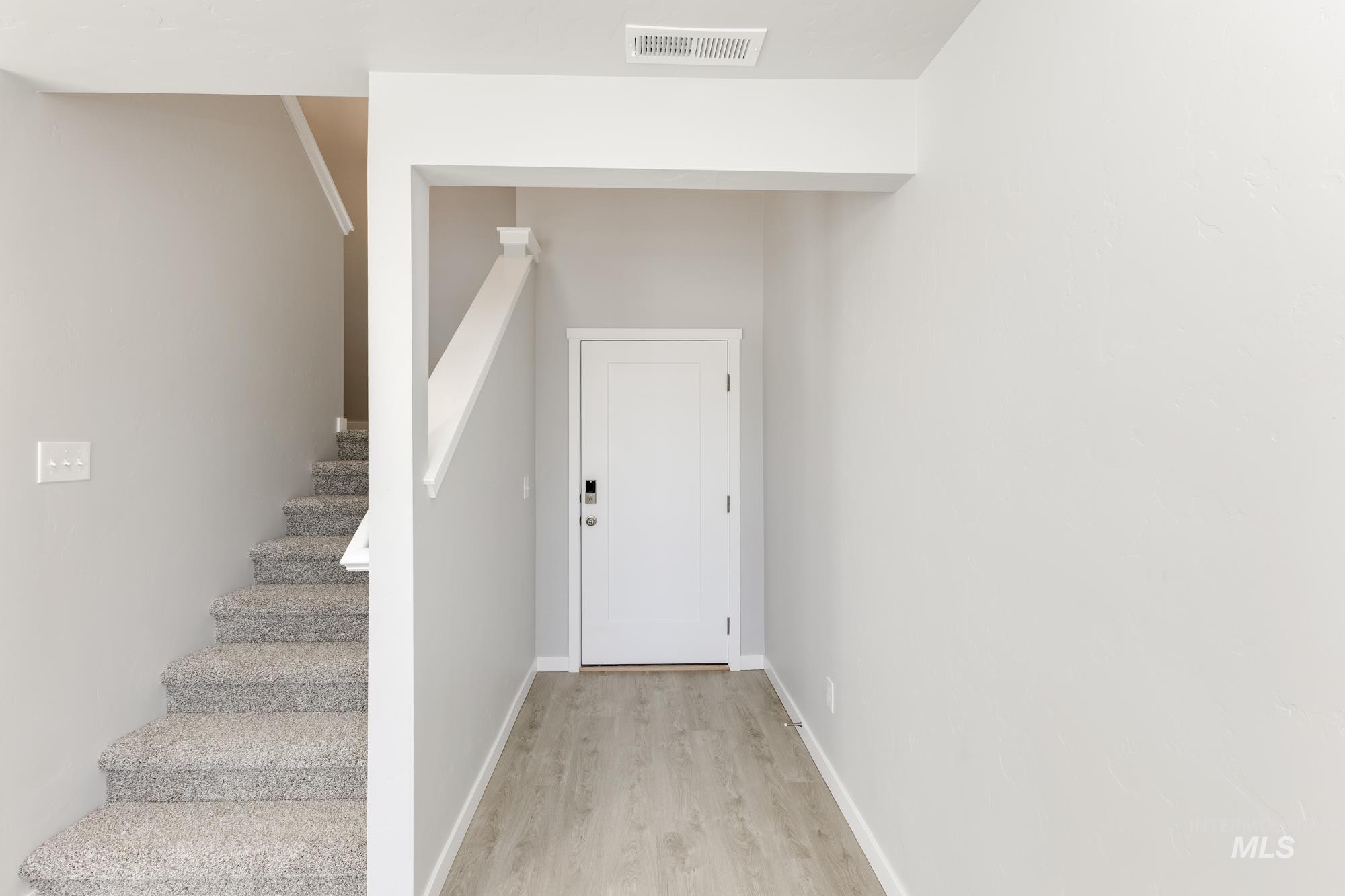 107 Bighorn St Property Photo 2