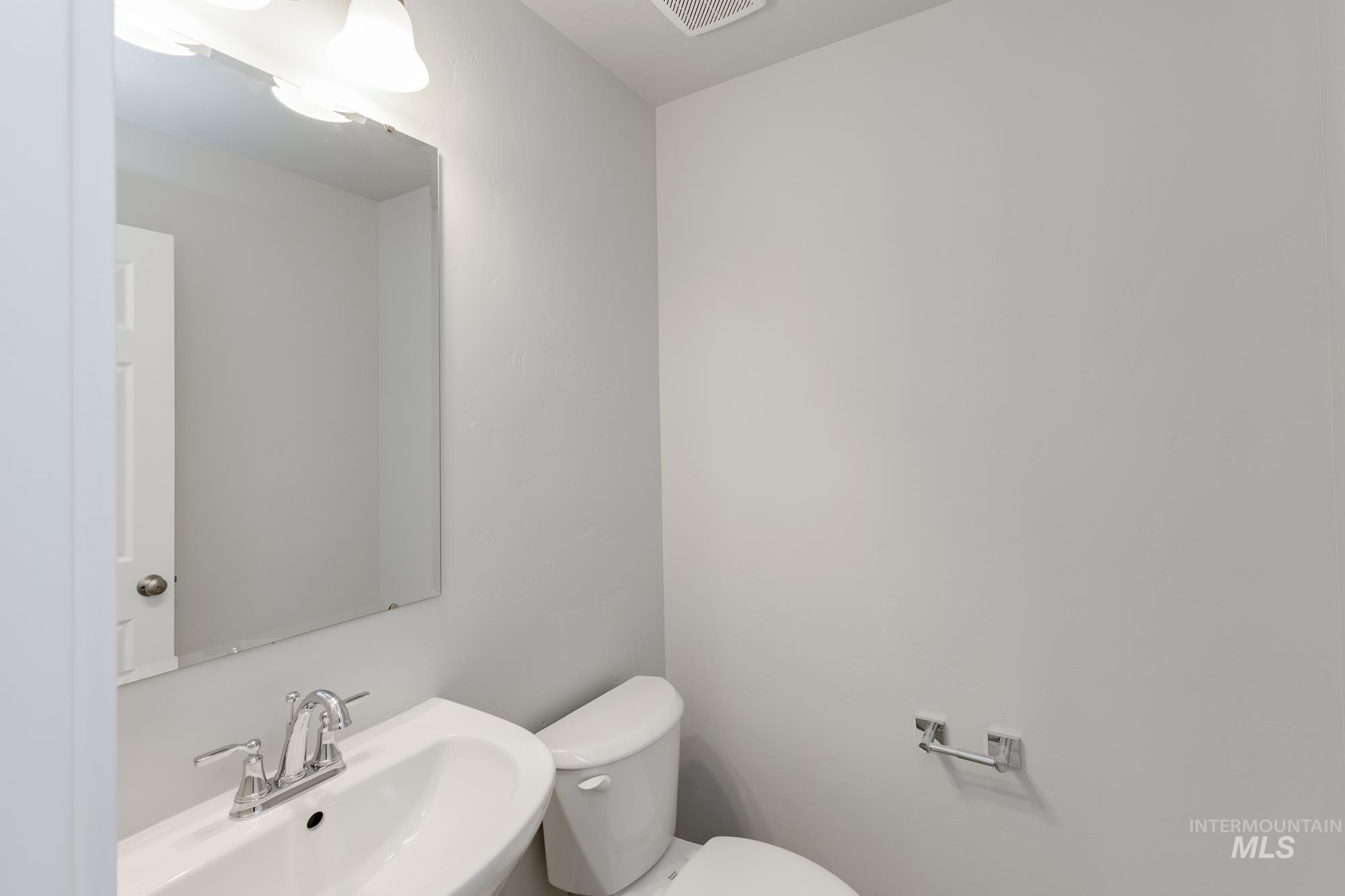 107 Bighorn St Property Photo 9