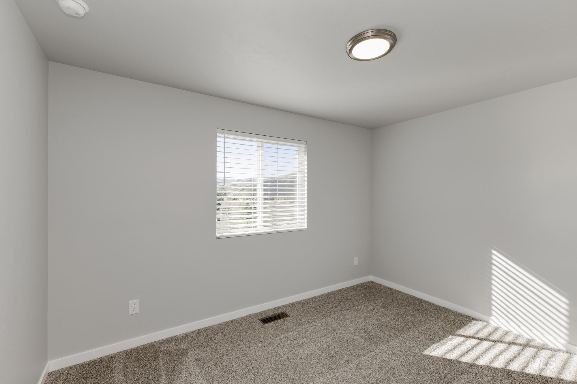 107 Bighorn St Property Photo 12