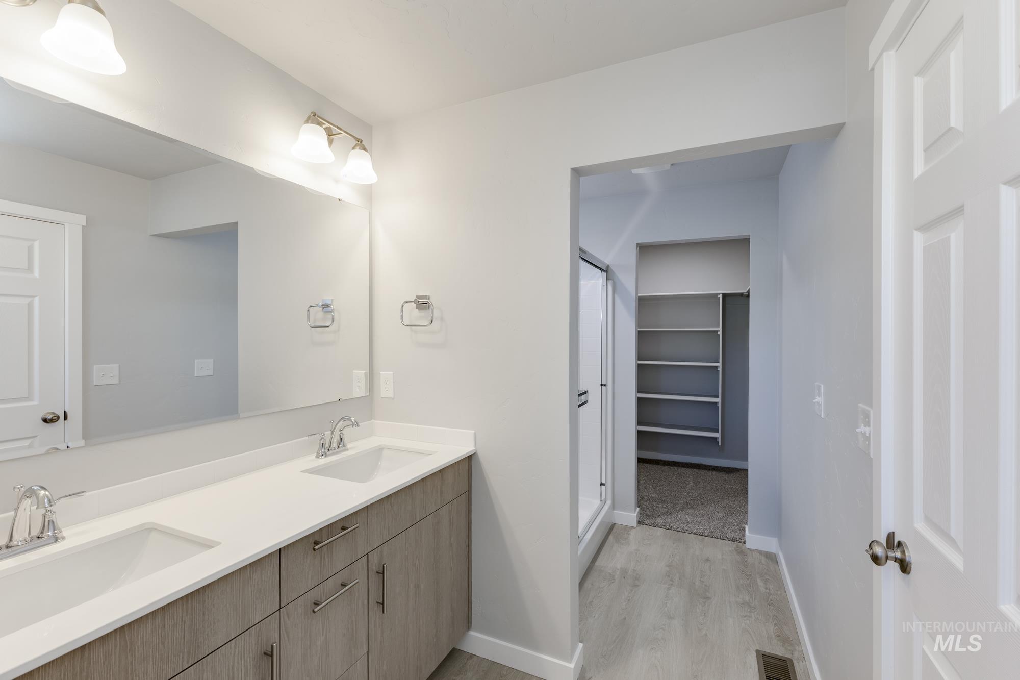 107 Bighorn St Property Photo 17