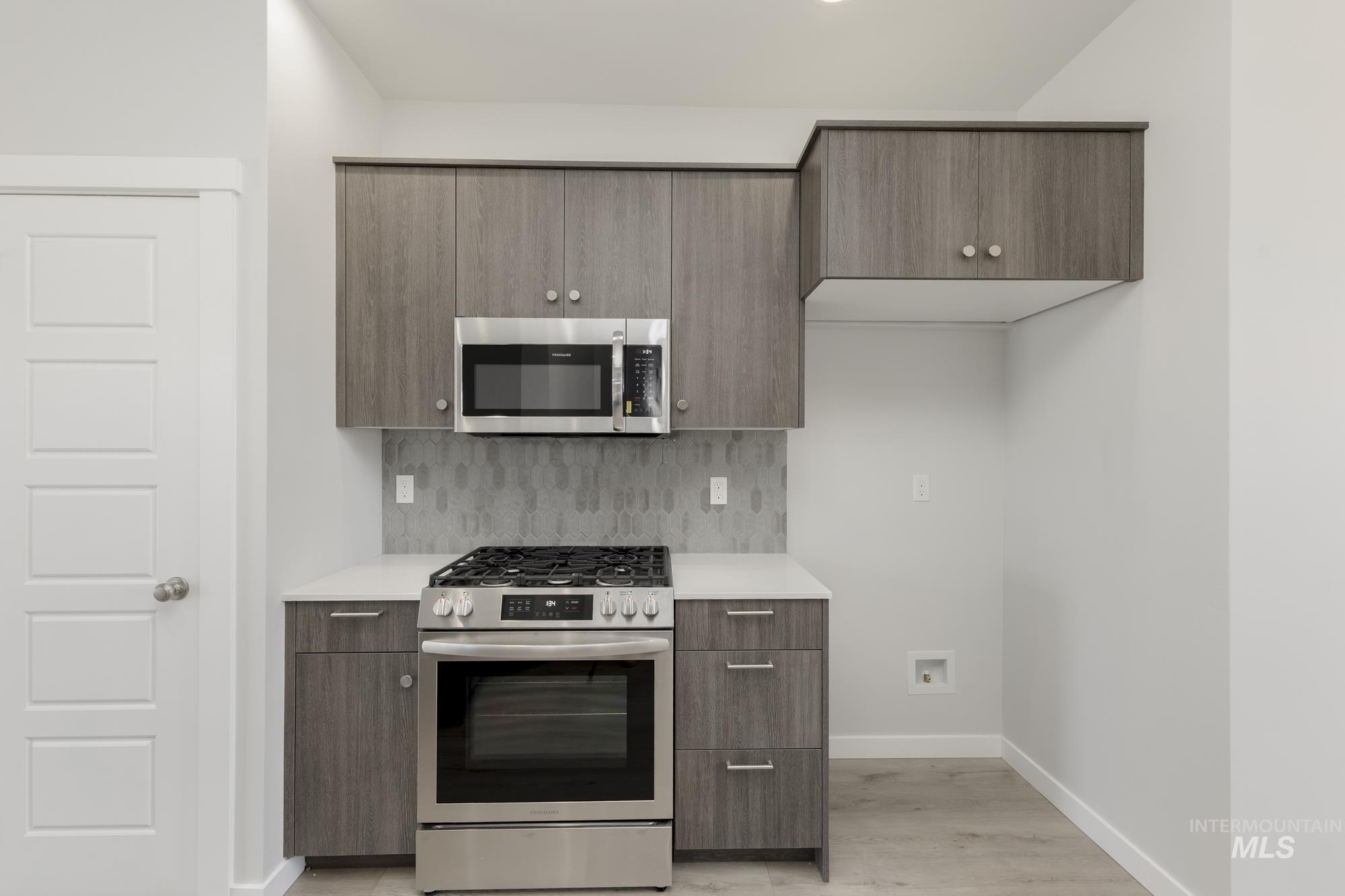 10498 W Tinder St Property Photo 6