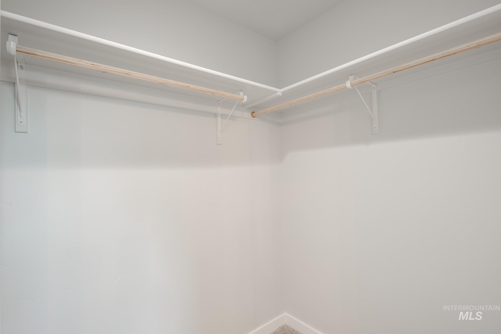 924 N Mirror Creek Way Property Photo 23