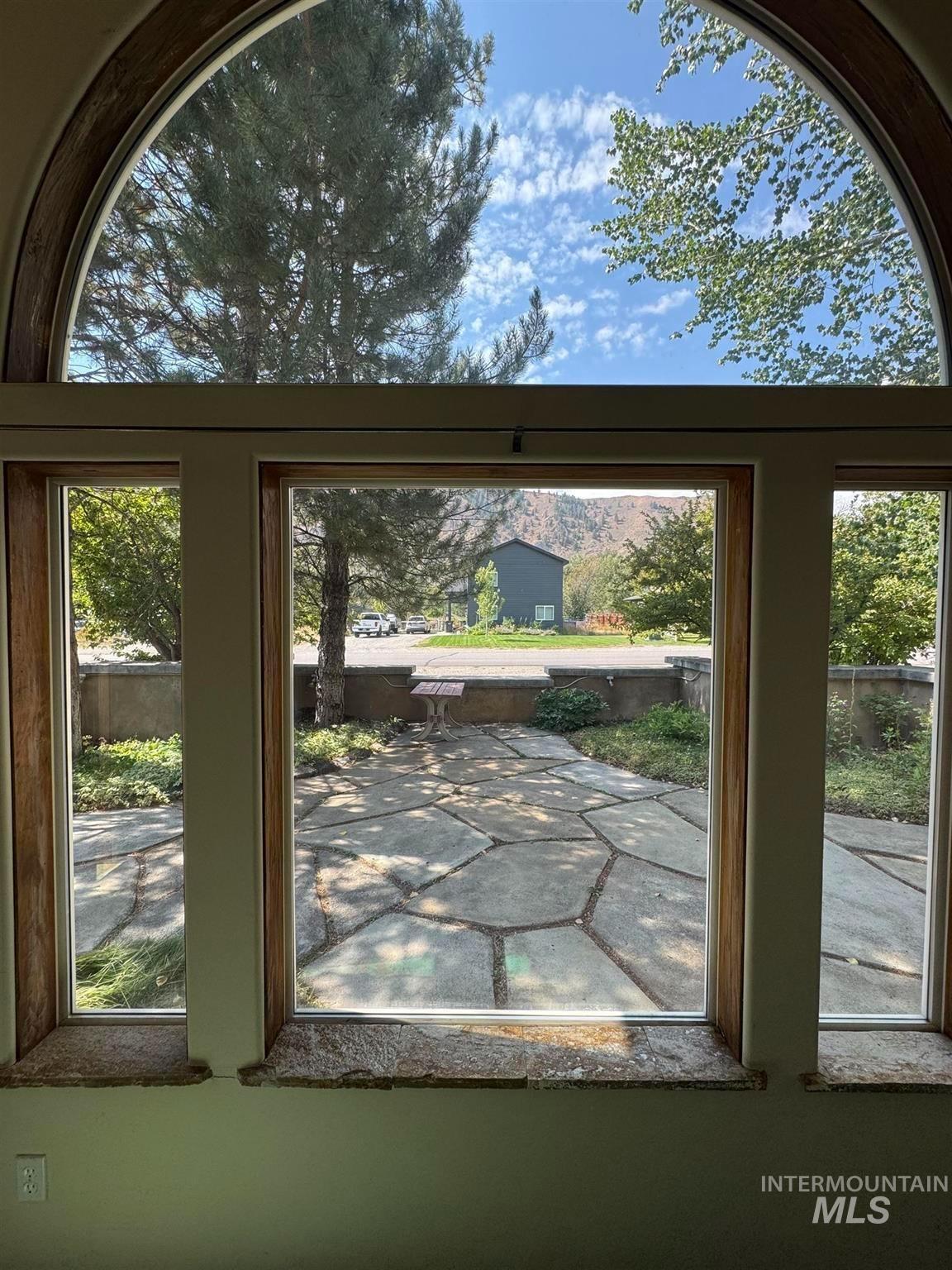 133 Treasure Lane Property Photo 2