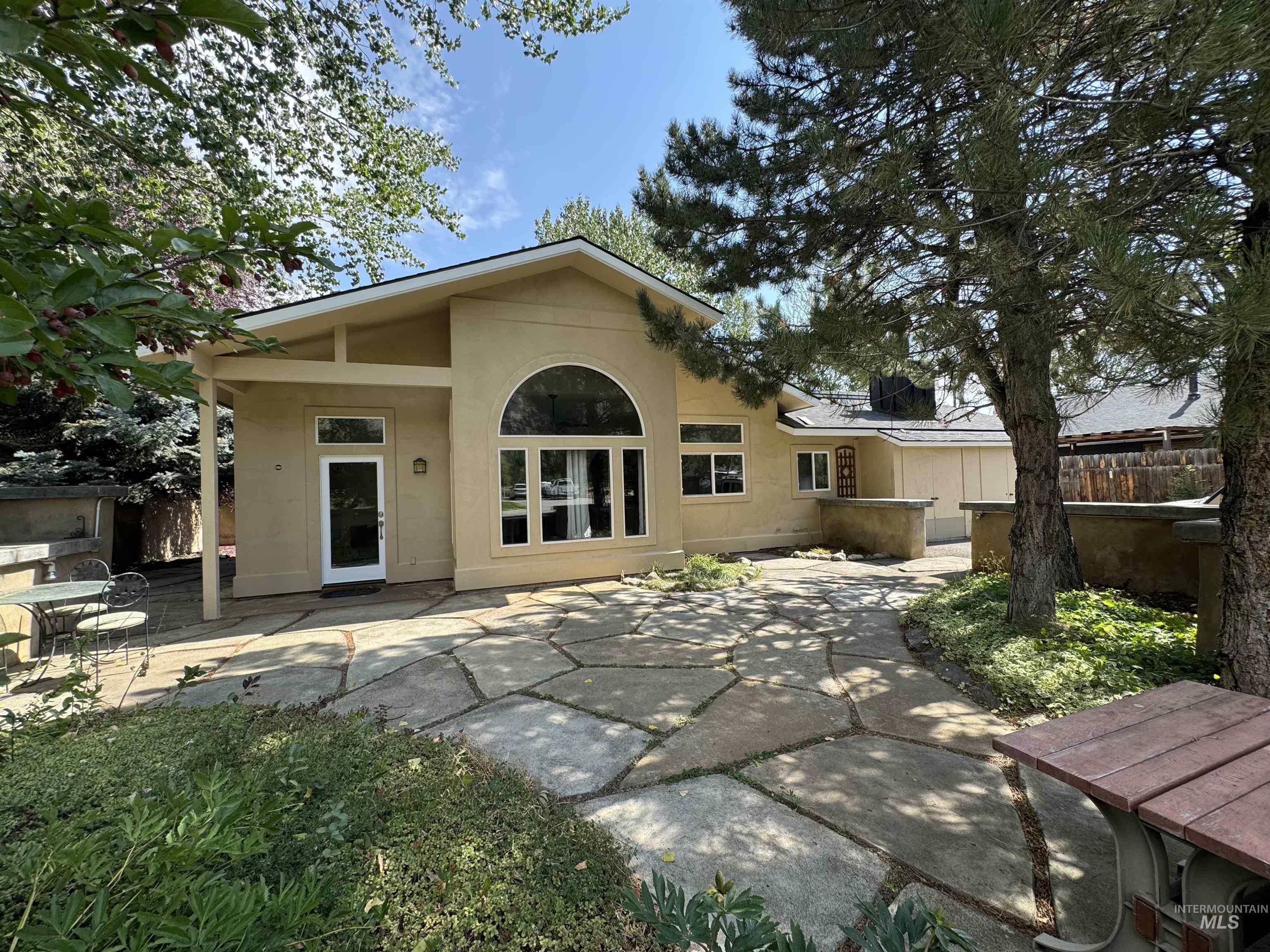 133 Treasure Lane Property Photo 10