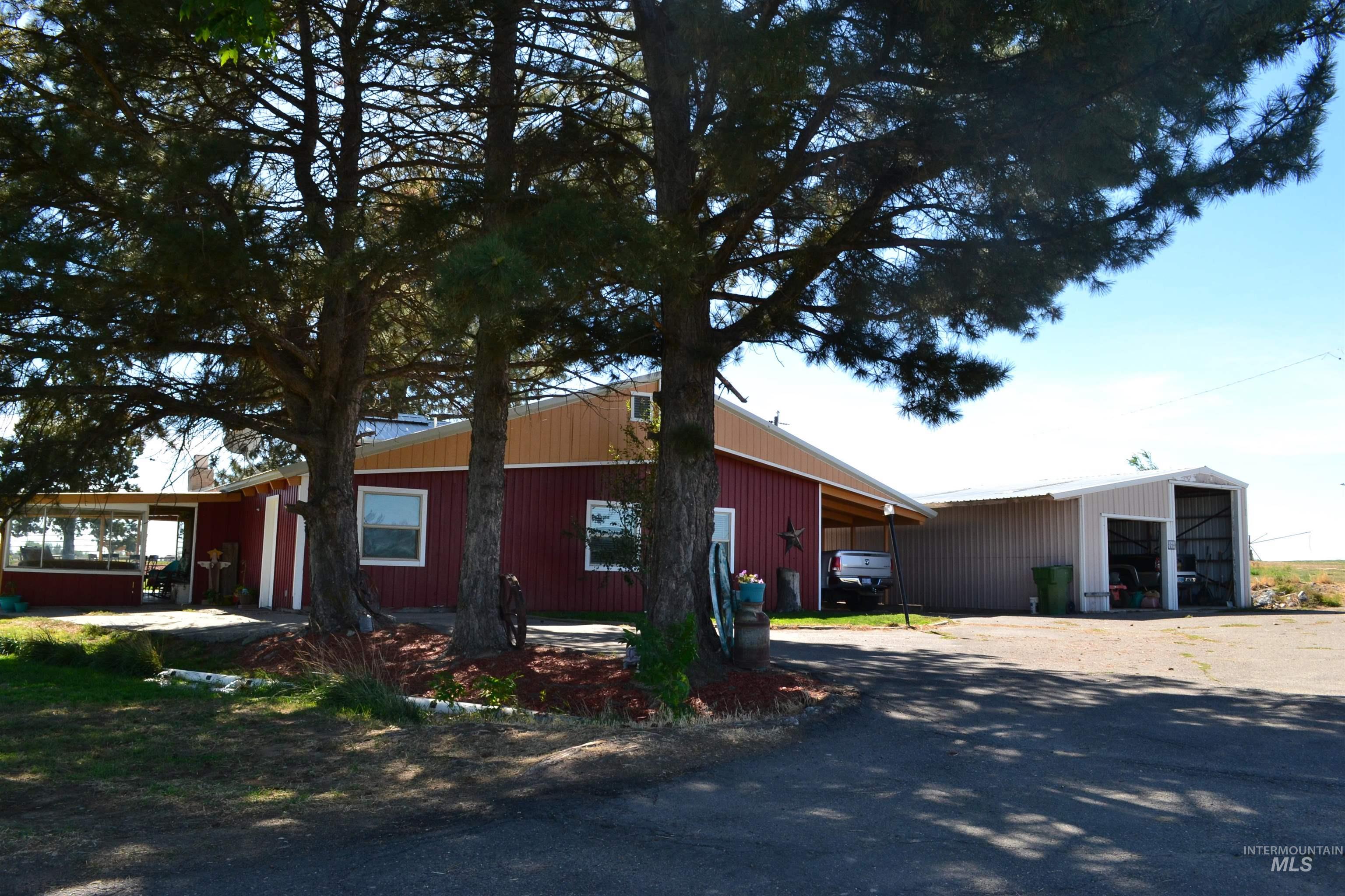 4417 Oak Road Property Photo