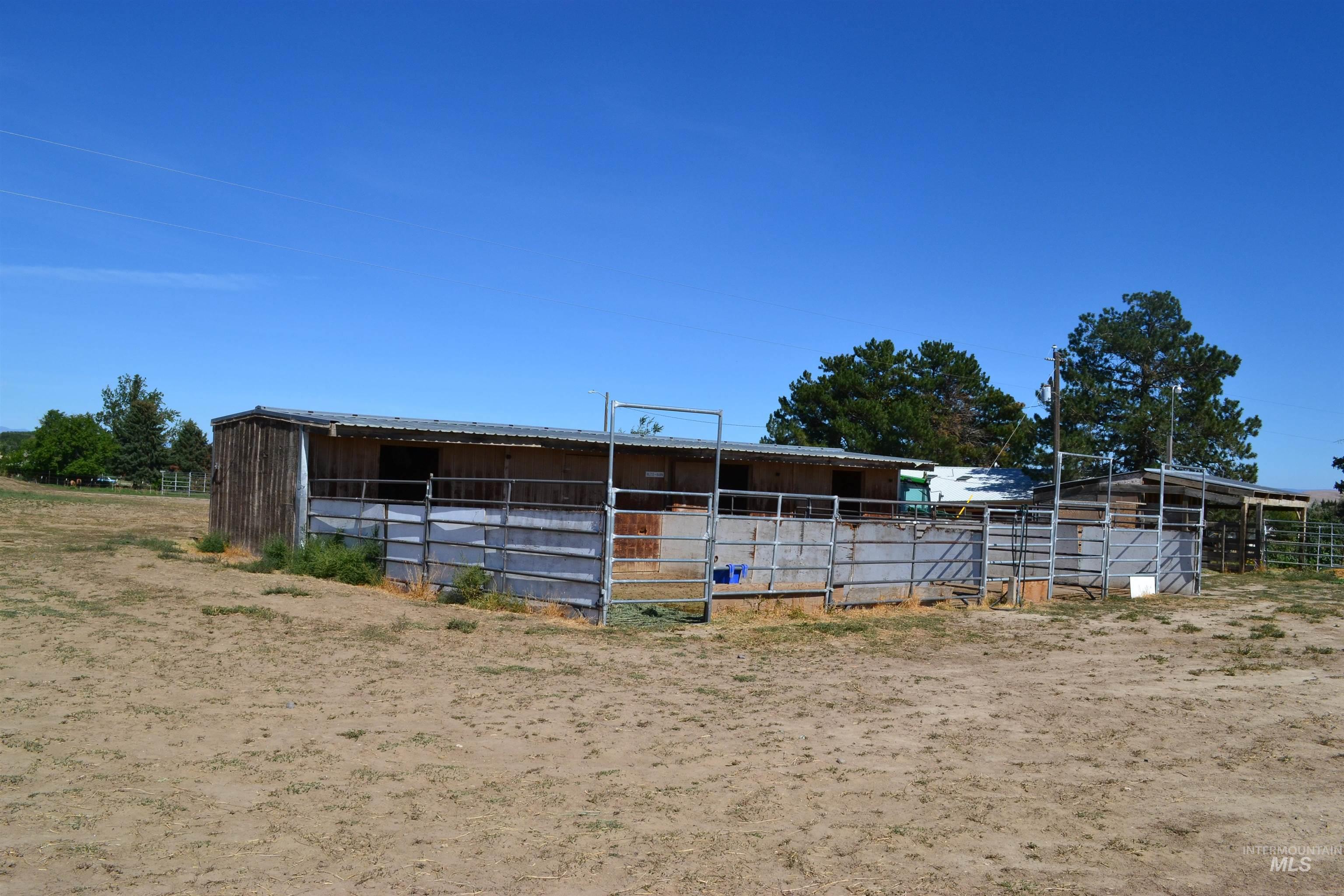 4417 Oak Road Property Photo 22