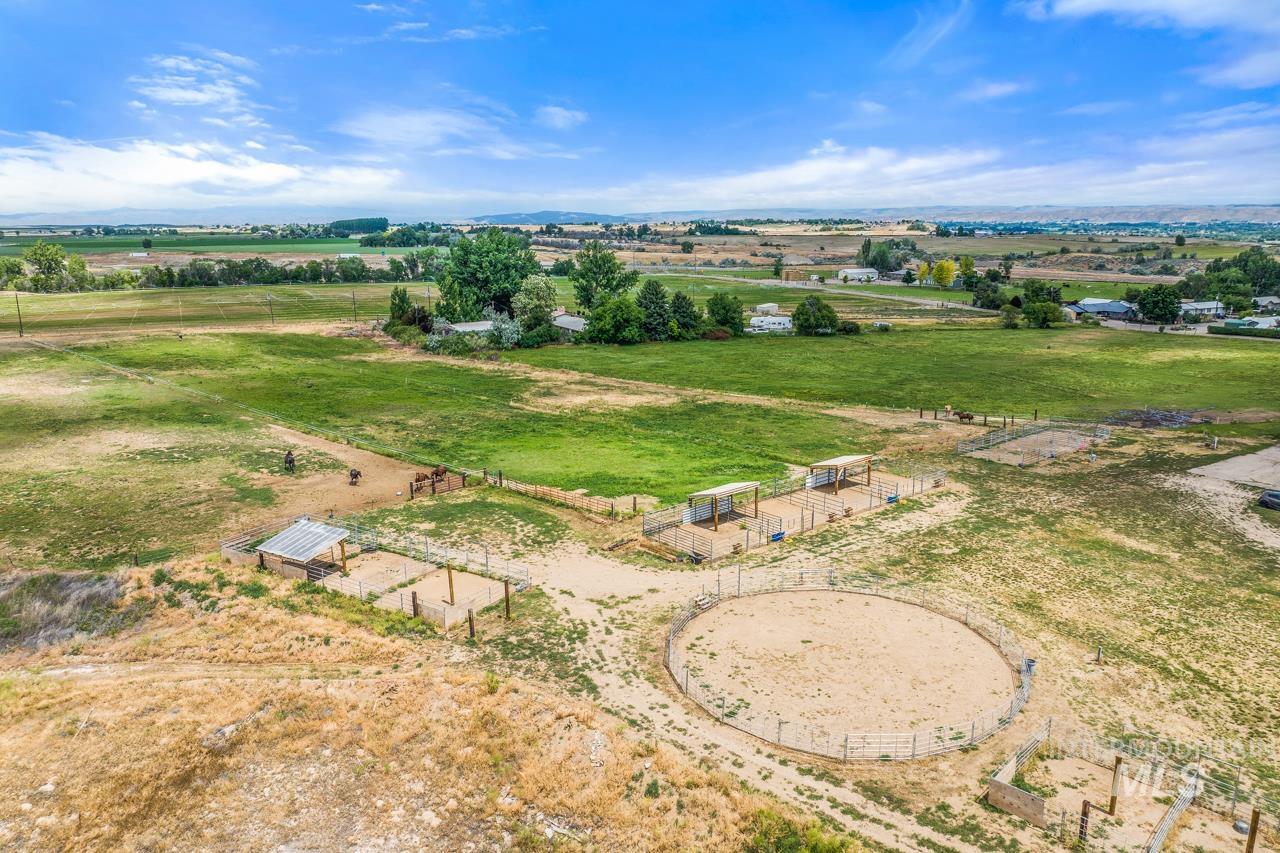 4417 Oak Road Property Photo