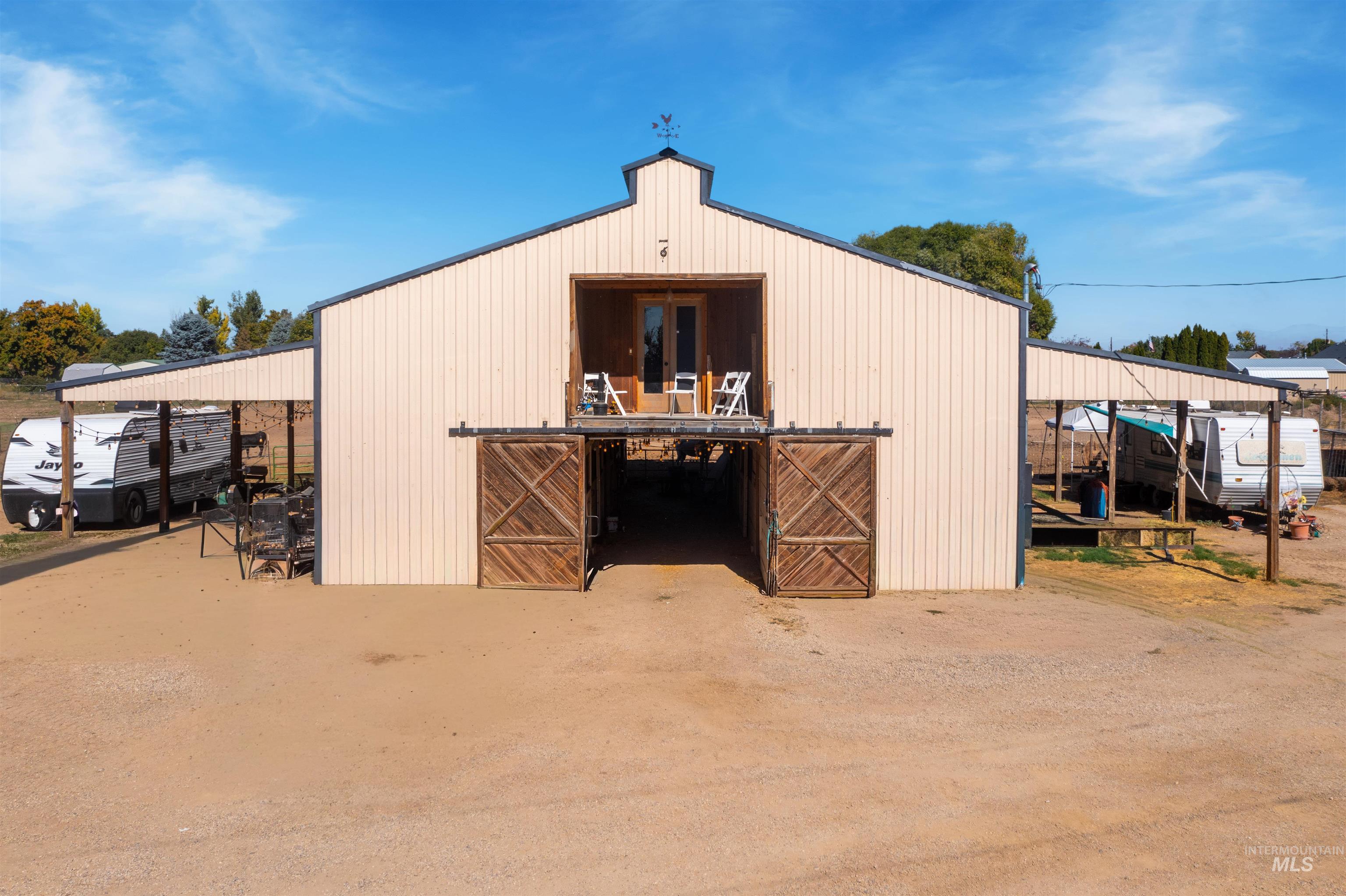 3614 Amity Ave Property Photo 10