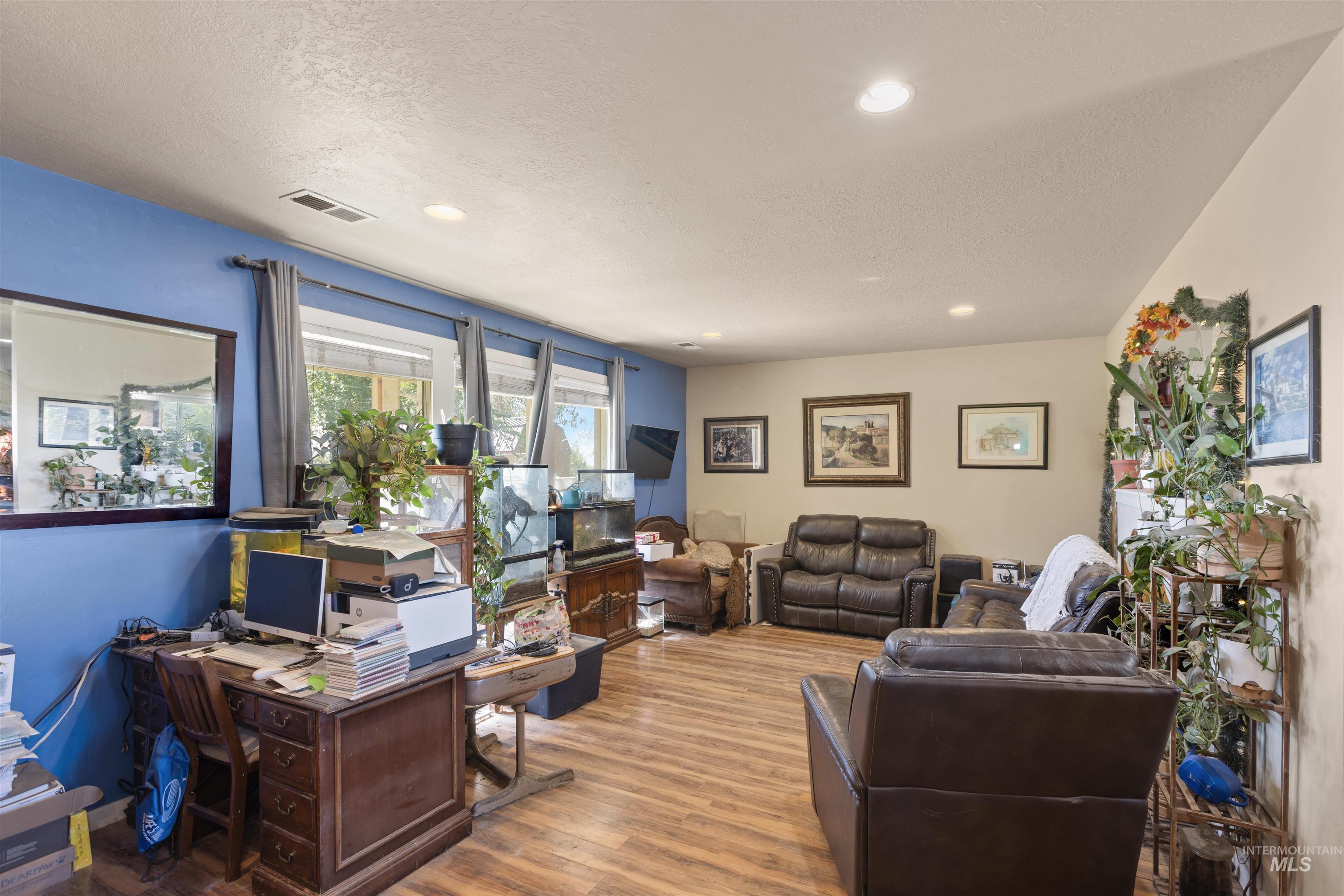 3614 Amity Ave Property Photo 14