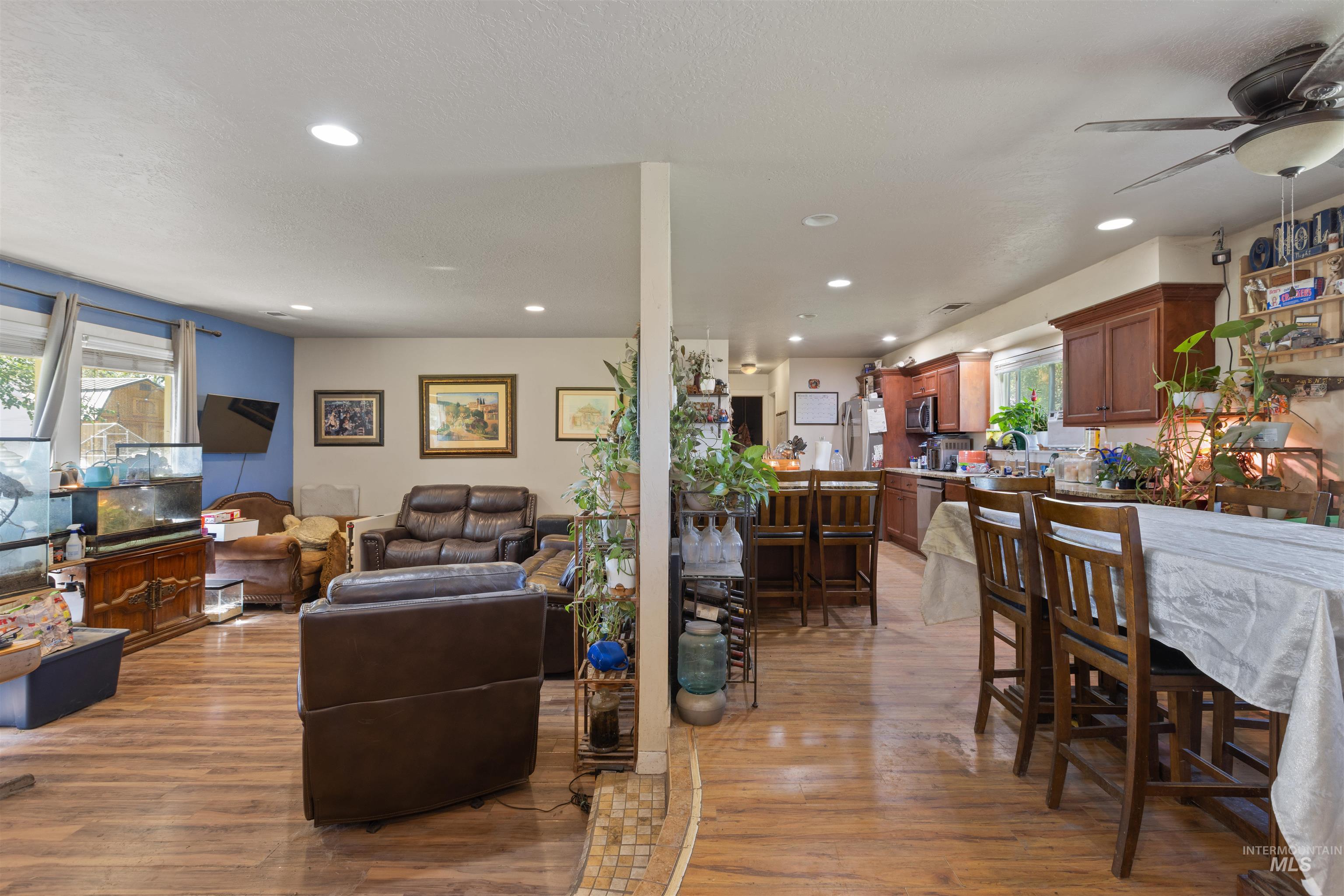 3614 Amity Ave Property Photo 16