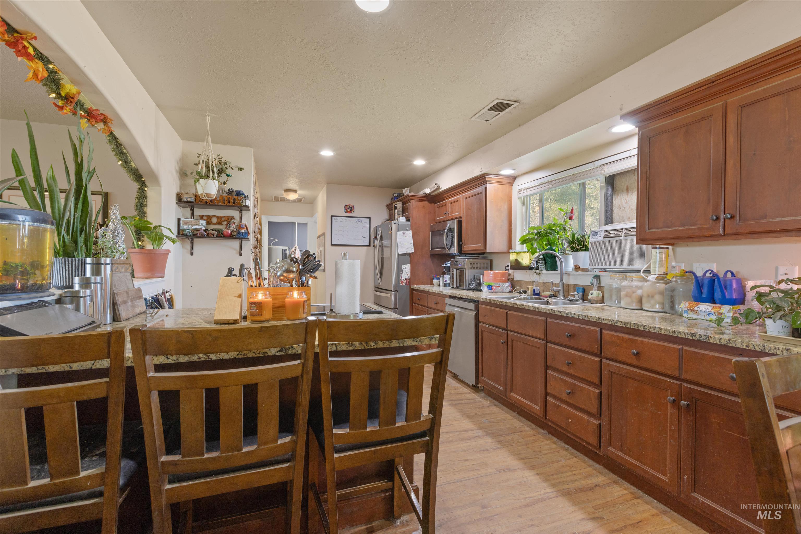 3614 Amity Ave Property Photo 19