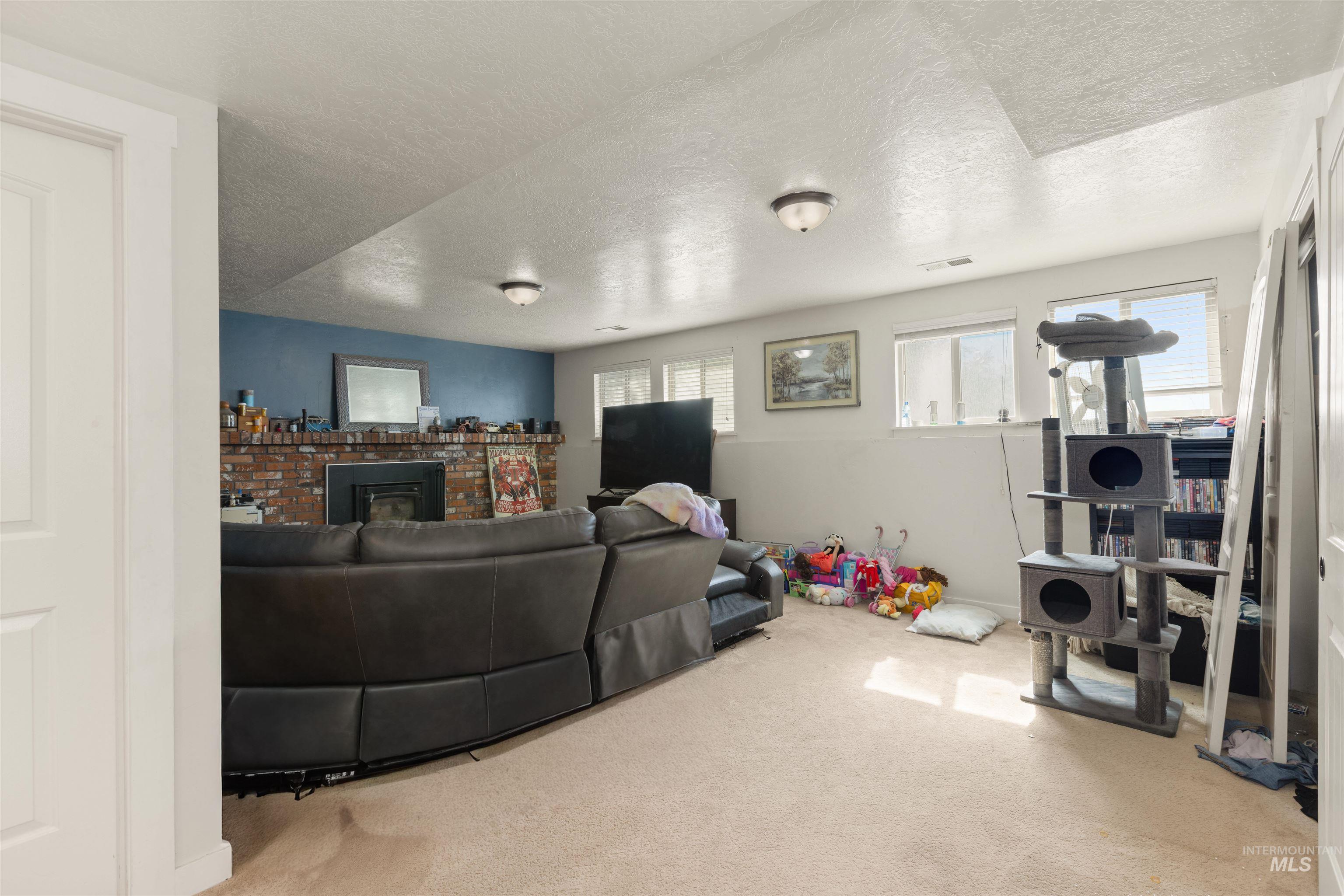 3614 Amity Ave Property Photo 23