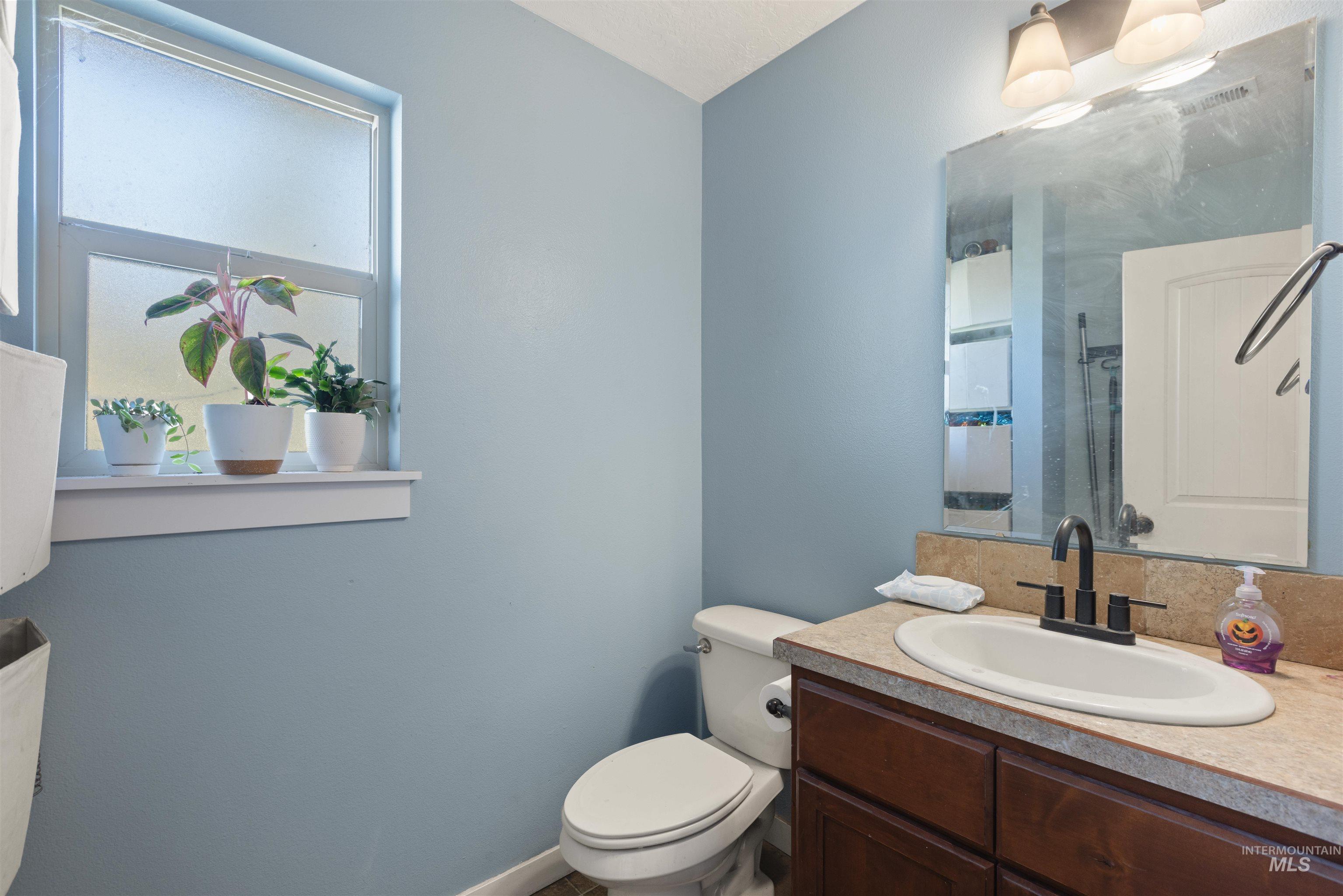 3614 Amity Ave Property Photo 27