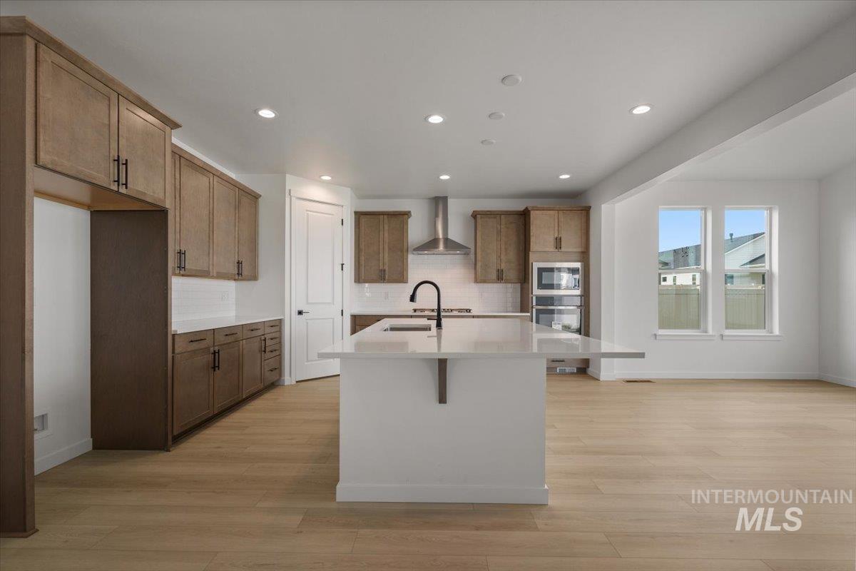 2307 N Silver Wolf Pl Property Photo 8