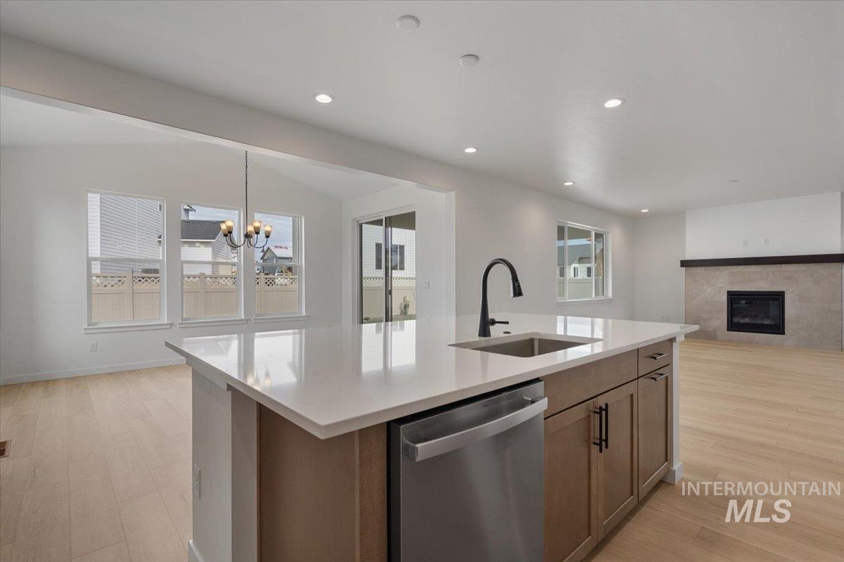 2307 N Silver Wolf Pl Property Photo 11