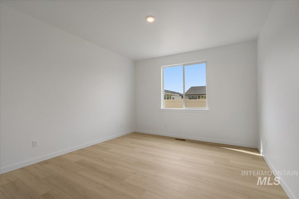 2307 N Silver Wolf Pl Property Photo 17