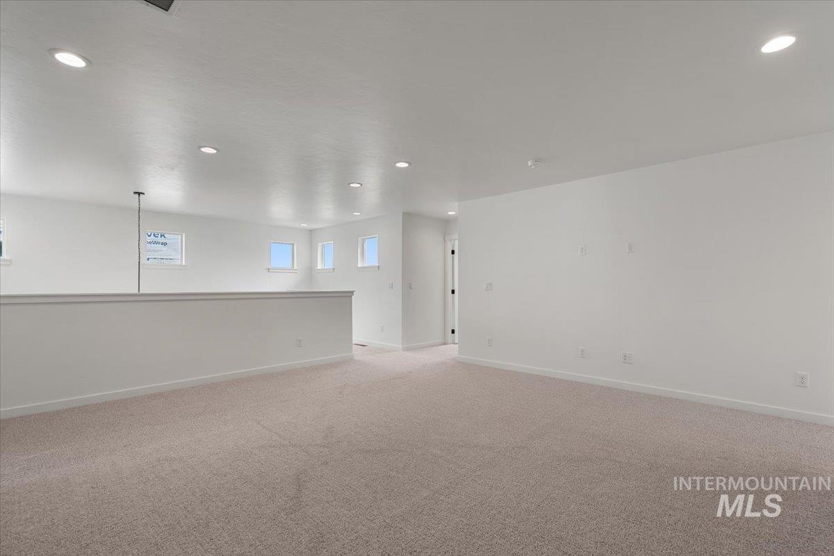 2307 N Silver Wolf Pl Property Photo 22